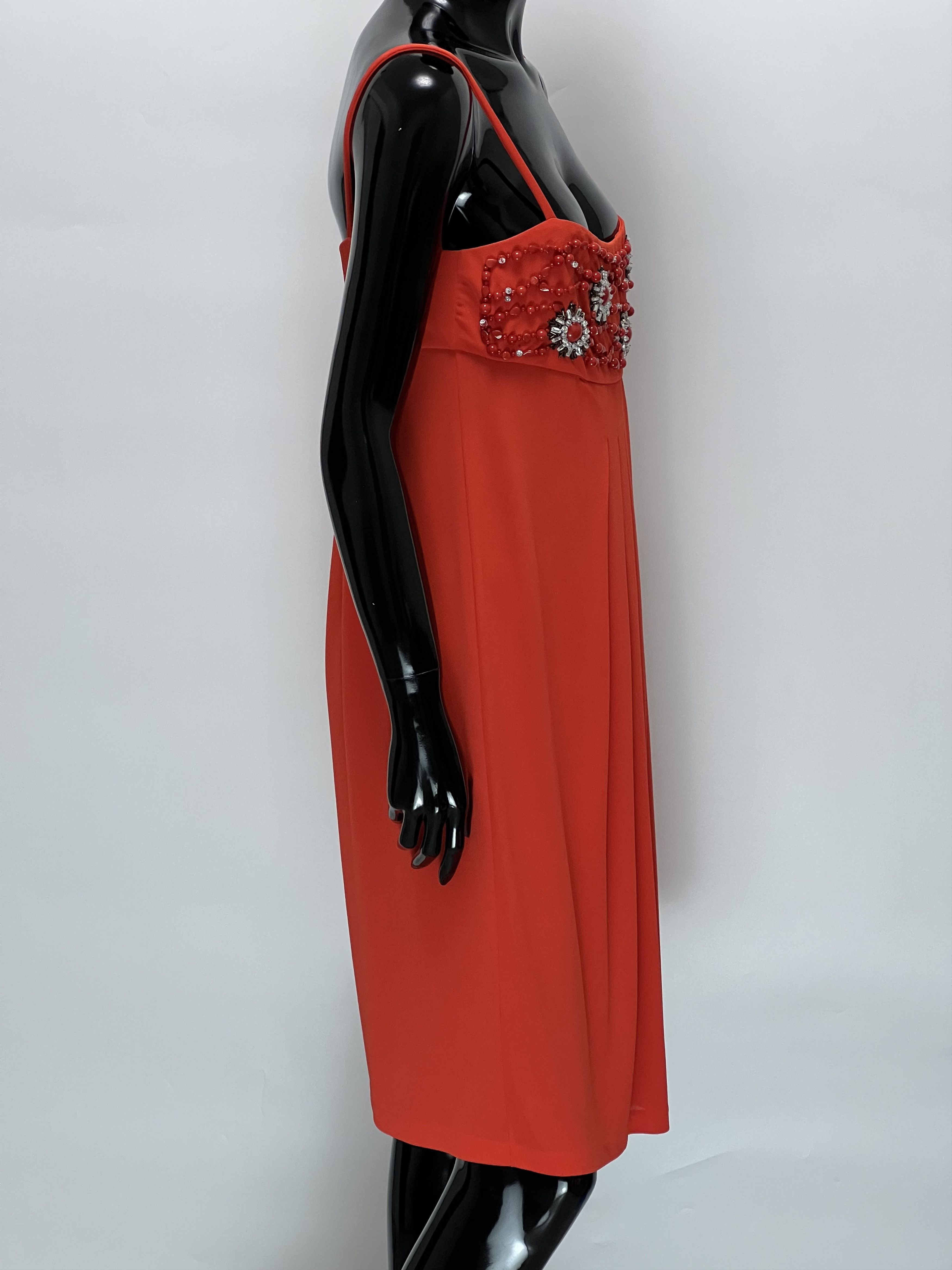 Valentino Valentino Red Sleeveless Midi Dress Decorated Rhinestones Size S / US 4 / IT 40 - 2 Thumbnail