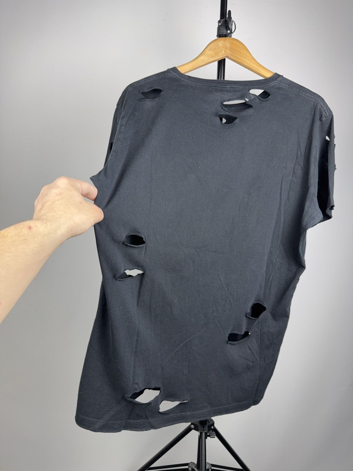 Diesel 00s Diesel Brave Diversity Distressed Faded T-Shirt Y2K Punk Size US L / EU 52-54 / 3 - 14 Thumbnail