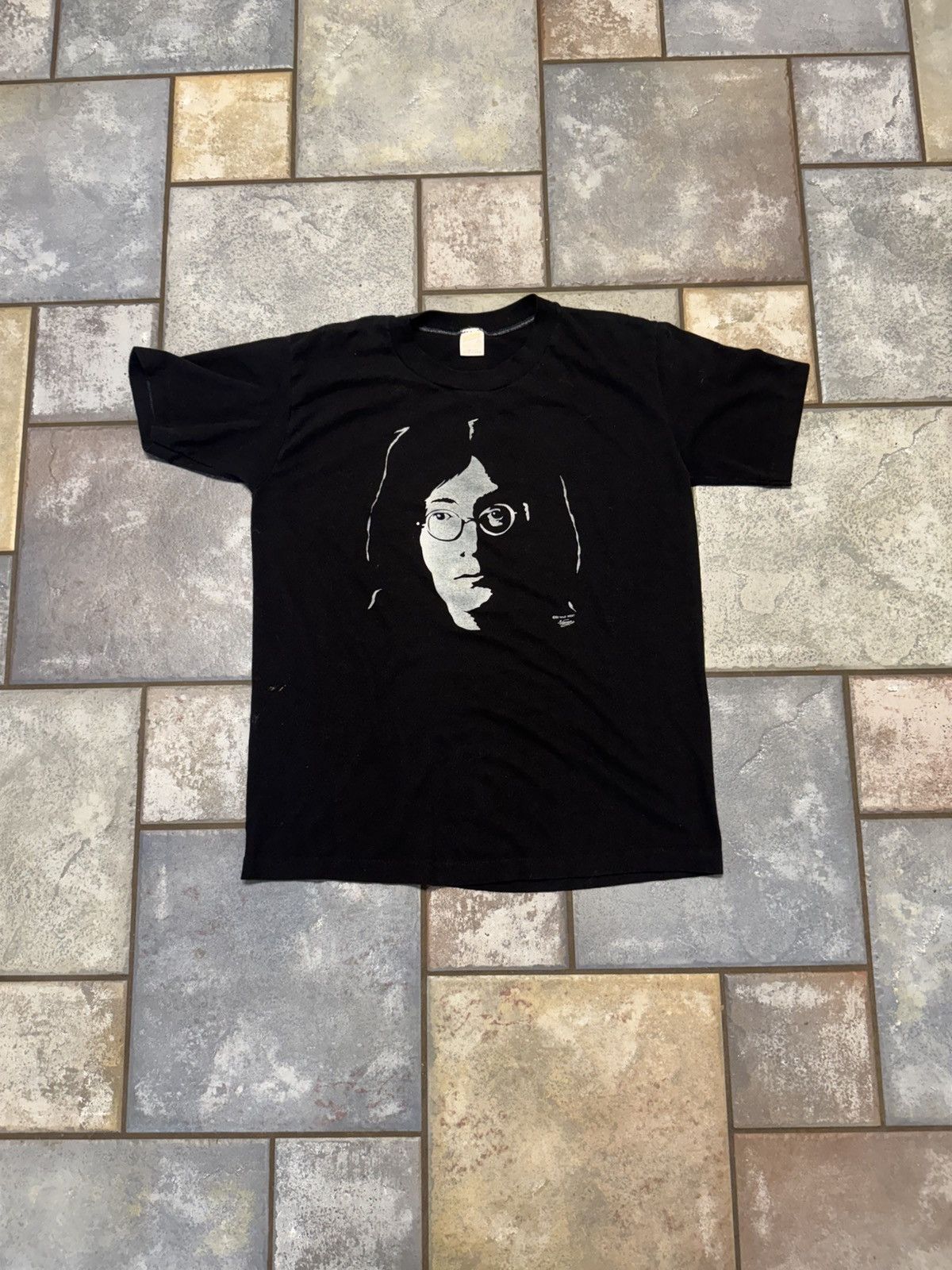 Vintage Vintage 80s John Lennon The Beatles Shirt Single Stitch Size US L / EU 52-54 / 3 - 2 Thumbnail