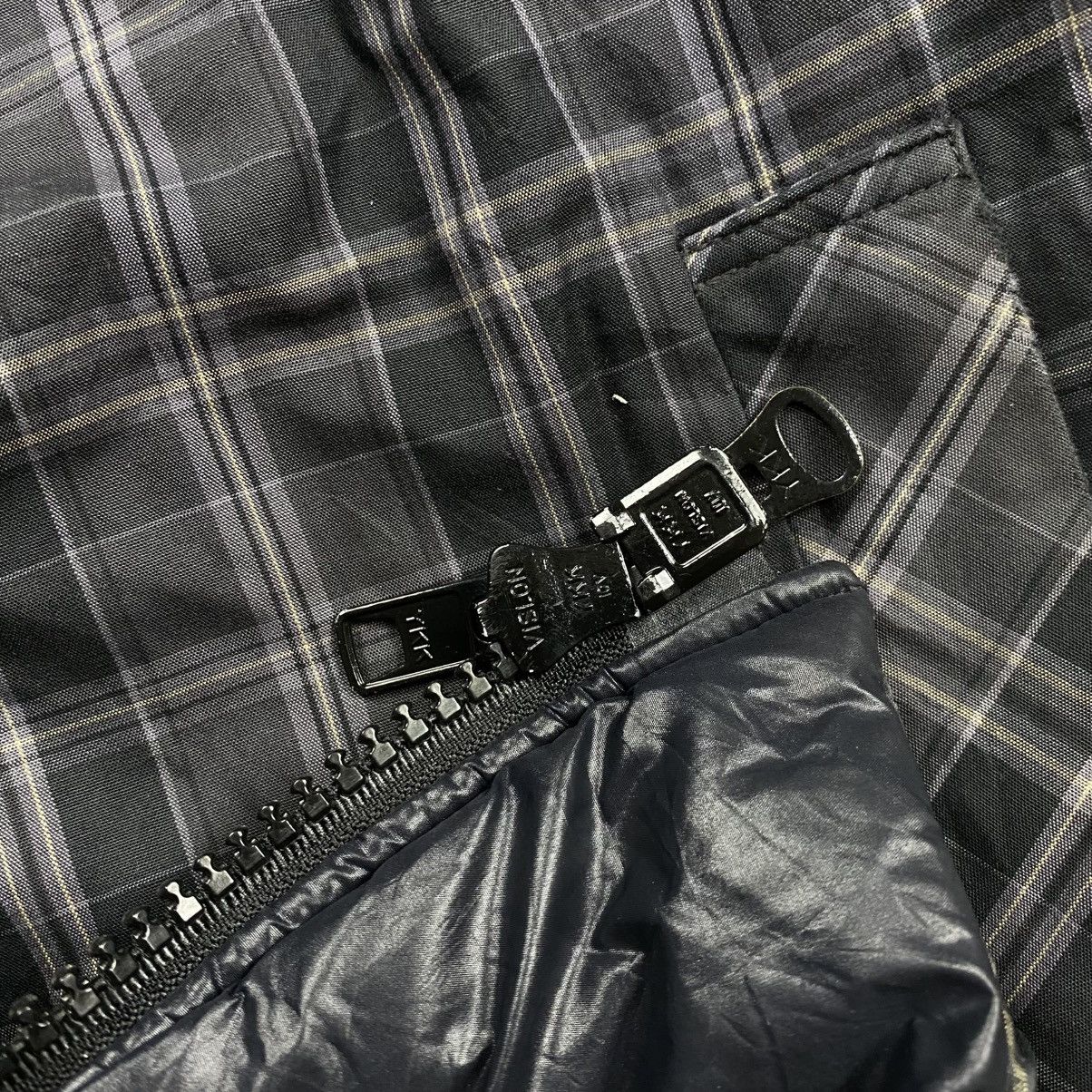 Final Home Final home 2 way plaid puffer jacket detachable hood Size US L / EU 52-54 / 3 - 12 Thumbnail