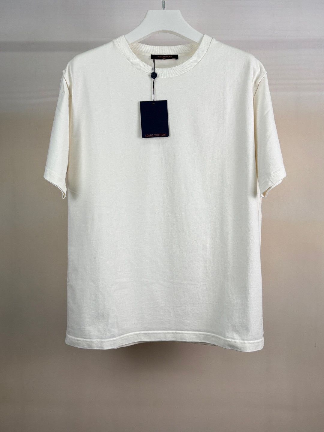 Louis Vuitton Louis Vuitton Staples Edition Logo T-Shirt Size XXL Size US XXL / EU 58 / 5 - 1 Thumbnail