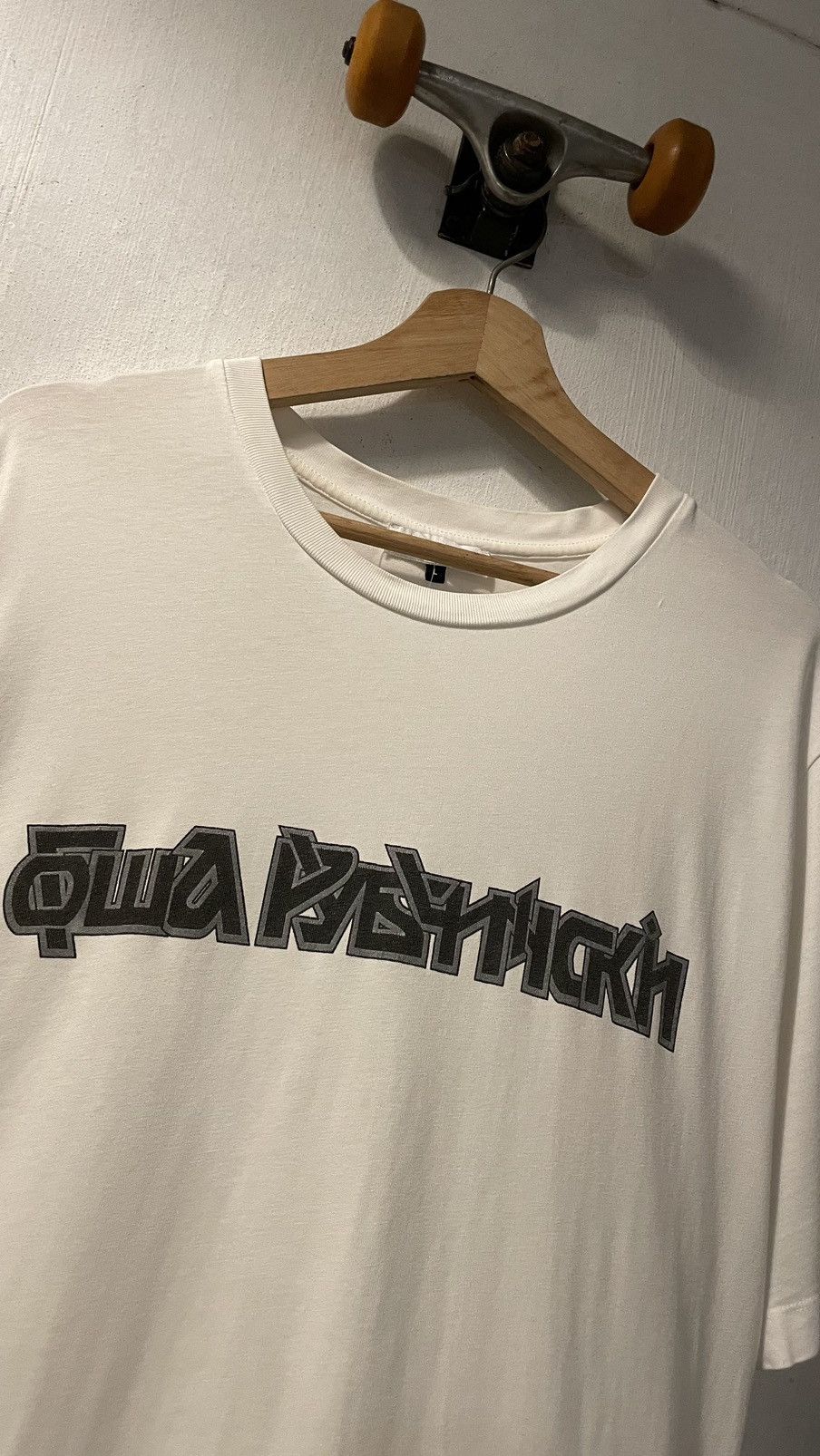Designer × Gosha Rubchinskiy Gosha Rubchinskiy Script Tee Size US M / EU 48-50 / 2 - 2 Thumbnail