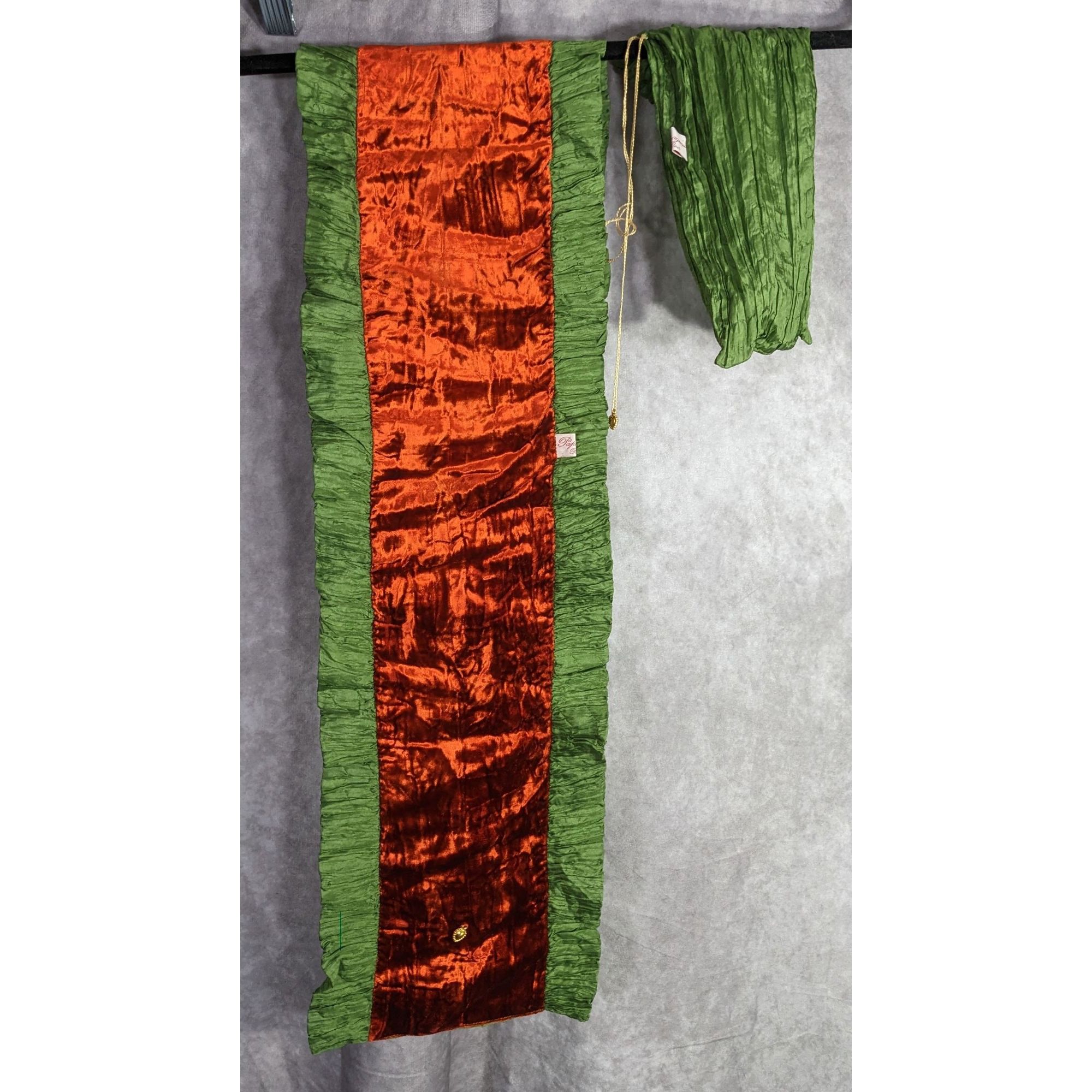 Other Papagena Paris Vintage Orange & Green Velvet Scarf W/Gold He Size ONE SIZE - 10 Thumbnail