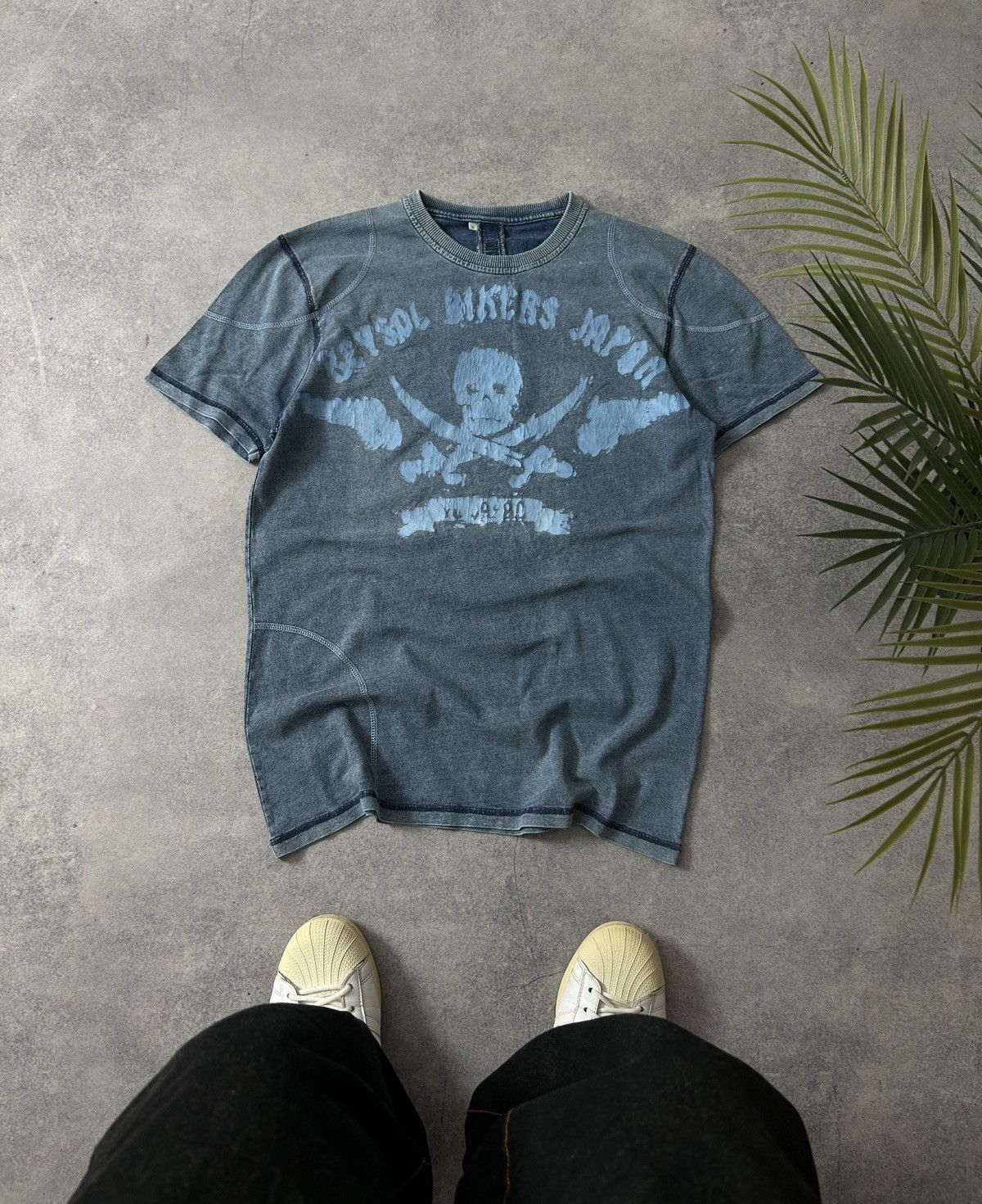 Japanese Brand Vintage Yo japan Biker big logo shirt mens washed blue Size US L / EU 52-54 / 3 - 1 Thumbnail