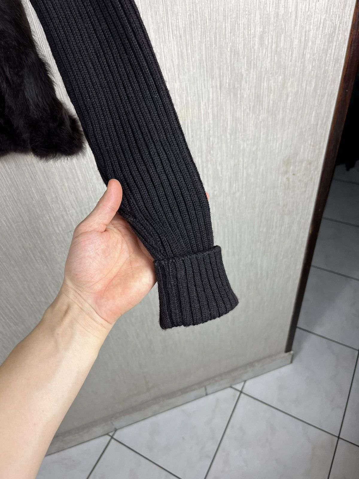 If Six Was Nine × Japanese Brand × Vintage Vintage real fur sweater cardigan zip knit hoodie sweatshirt Size L / US 10 / IT 46 - 13 Thumbnail