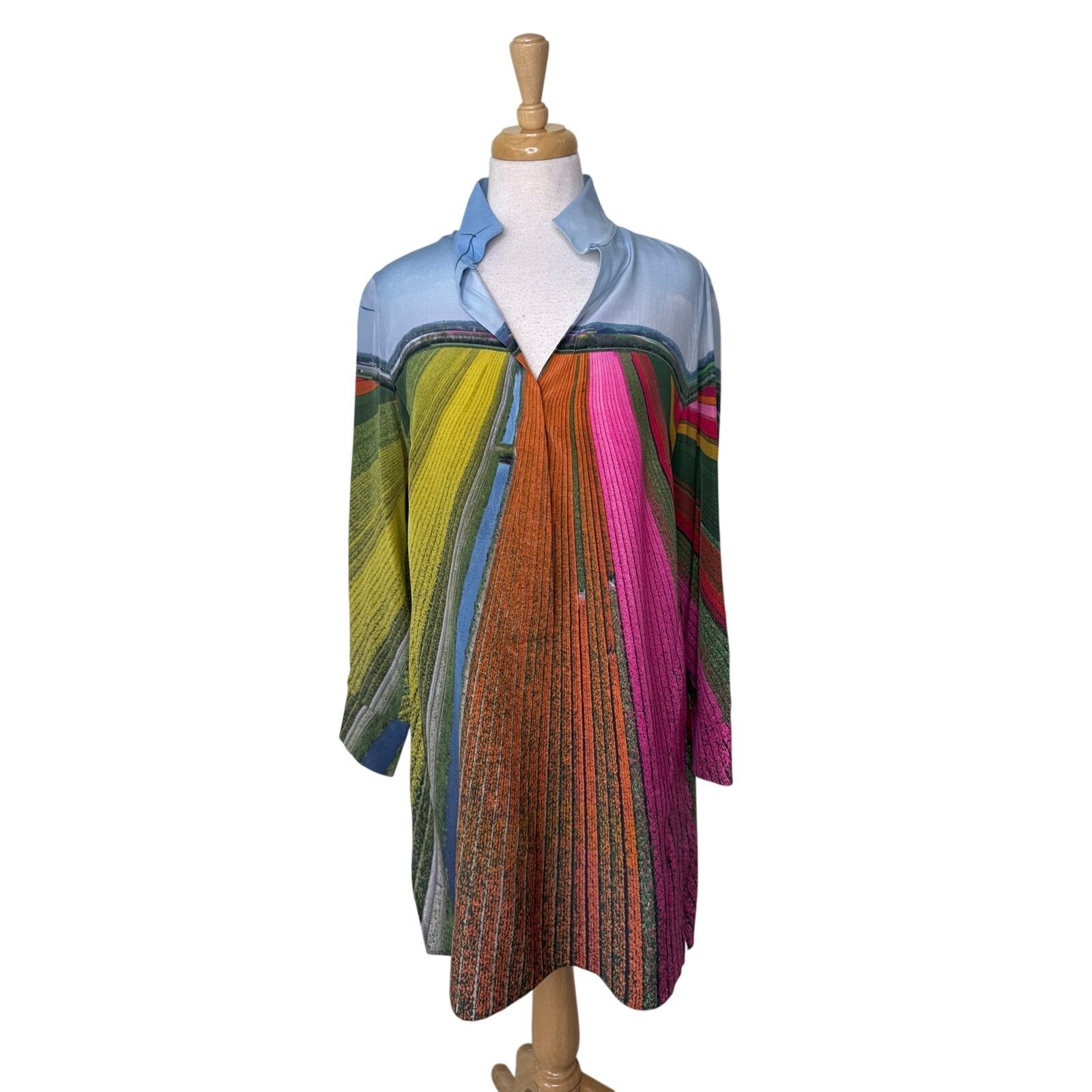 Akris AKRIS 100% Silk Tulip Fields Button Up Tunic Blouse Size 12 Size XL / US 12-14 / IT 48-50 - 4 Thumbnail