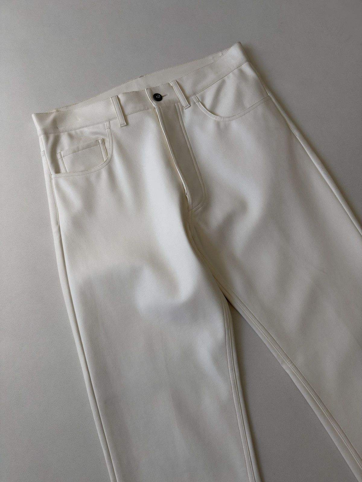 Helmut Lang 1980s Sample White Vegan Leather Pants Size US 30 / EU 46 - 10 Thumbnail