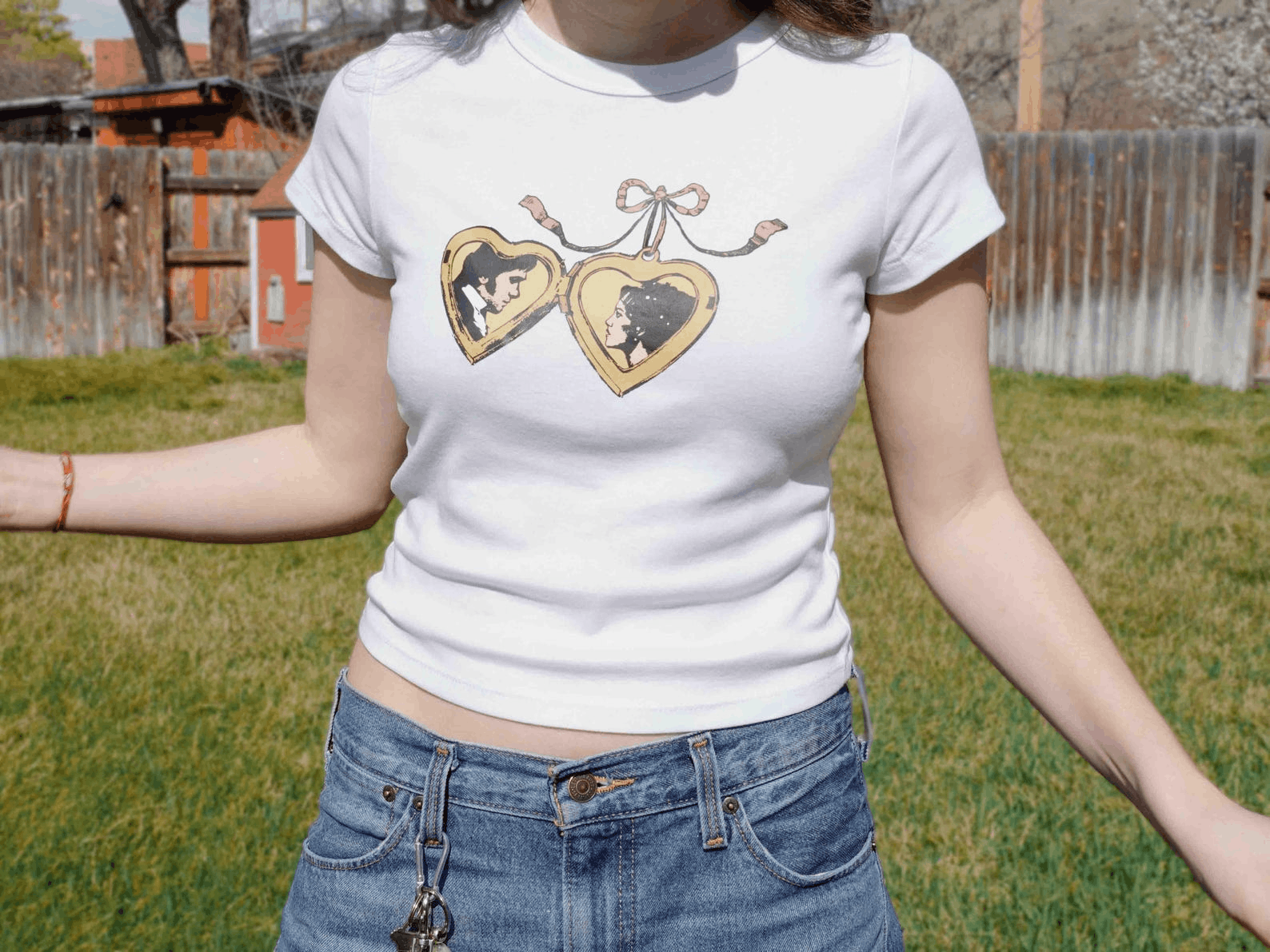 Other Pride and Prejudice Locket Design Baby Tee Size S / US 4 / IT 40 - 2 Thumbnail