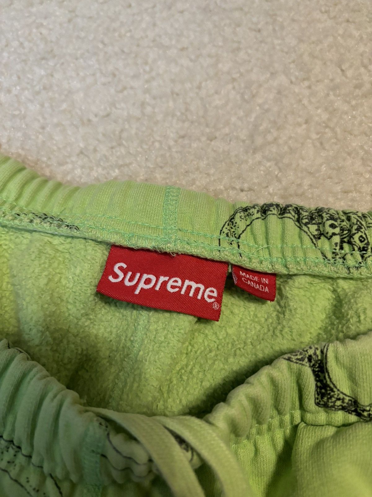Supreme Supreme Handcuffs Sweatpants Bright Green Size US 36 / EU 52 - 3 Thumbnail