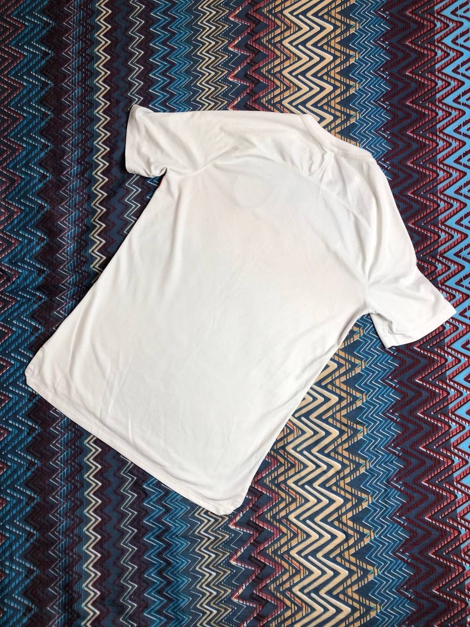Nike × Vintage 90s Nike Central Swoosh Vintage Y2K Oversized Retro T-Shirt Size US M / EU 48-50 / 2 - 6 Thumbnail