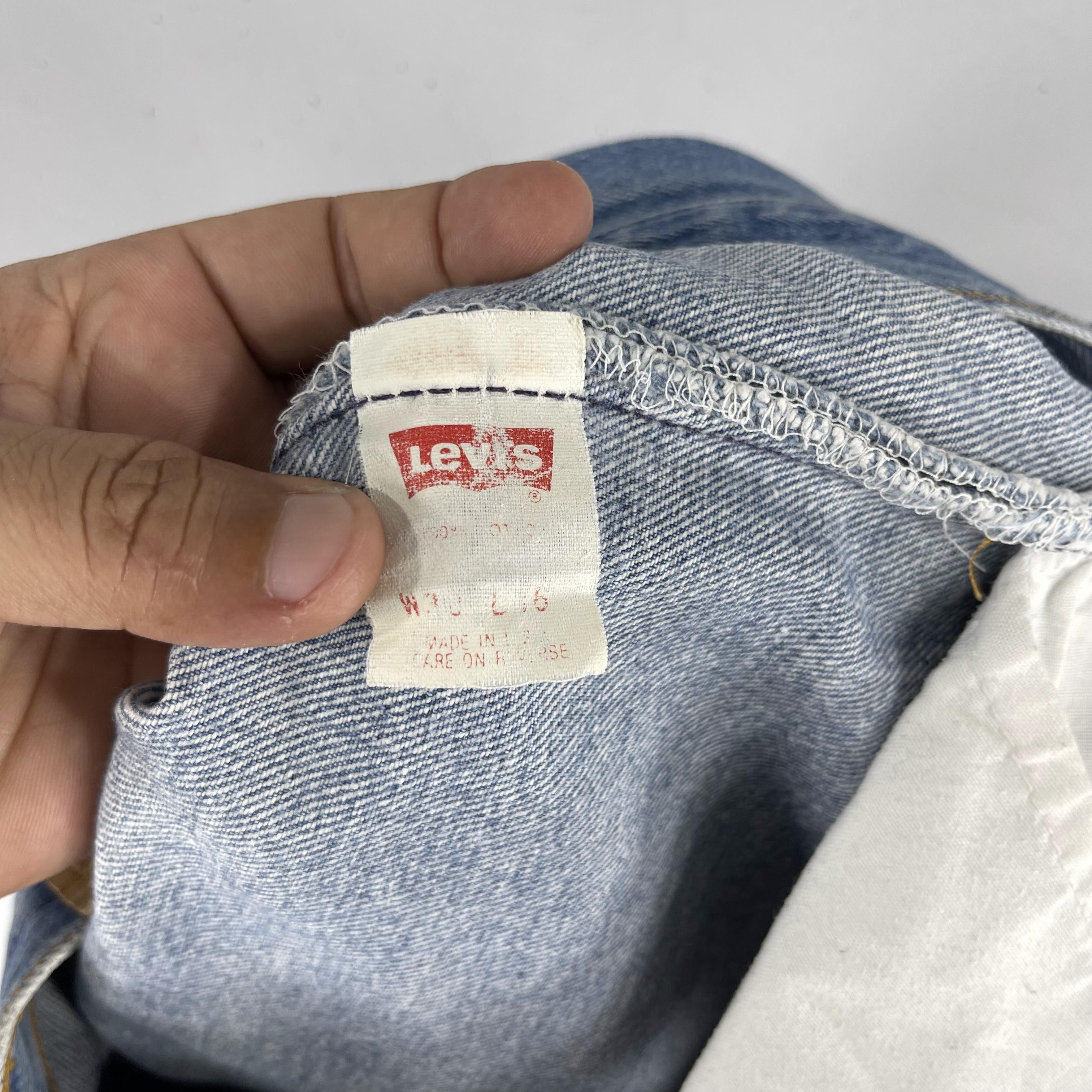 Levi's × Vintage Size 28 Vintage 80s Levis 501 Distressed Medium Wash Jeans Size US 28 / EU 44 - 7 Thumbnail