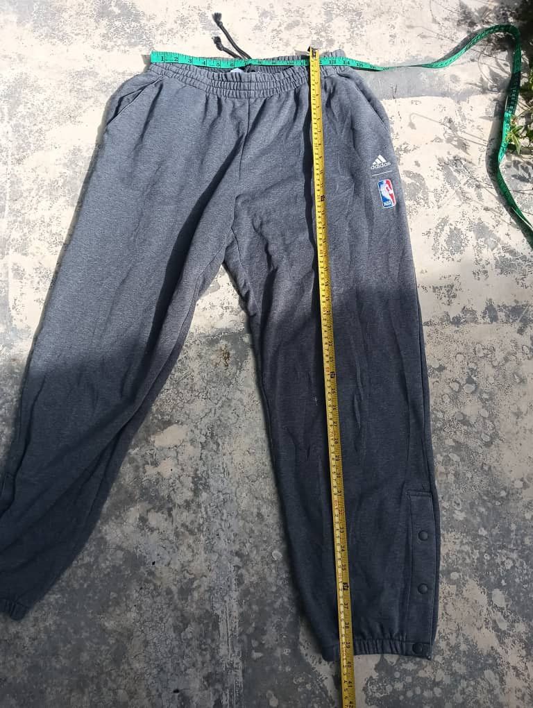 Adidas × NBA Vintage adidas NBA sweatpants size m Size US 32 / EU 48 - 7 Thumbnail