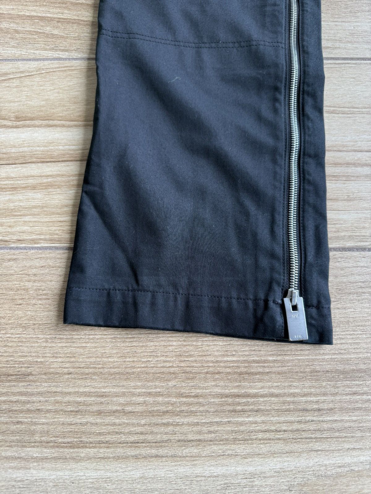 1017 ALYX 9SM 1017 ALYX 9SM Zip-Detail Trousers Size US 33 - 3 Thumbnail