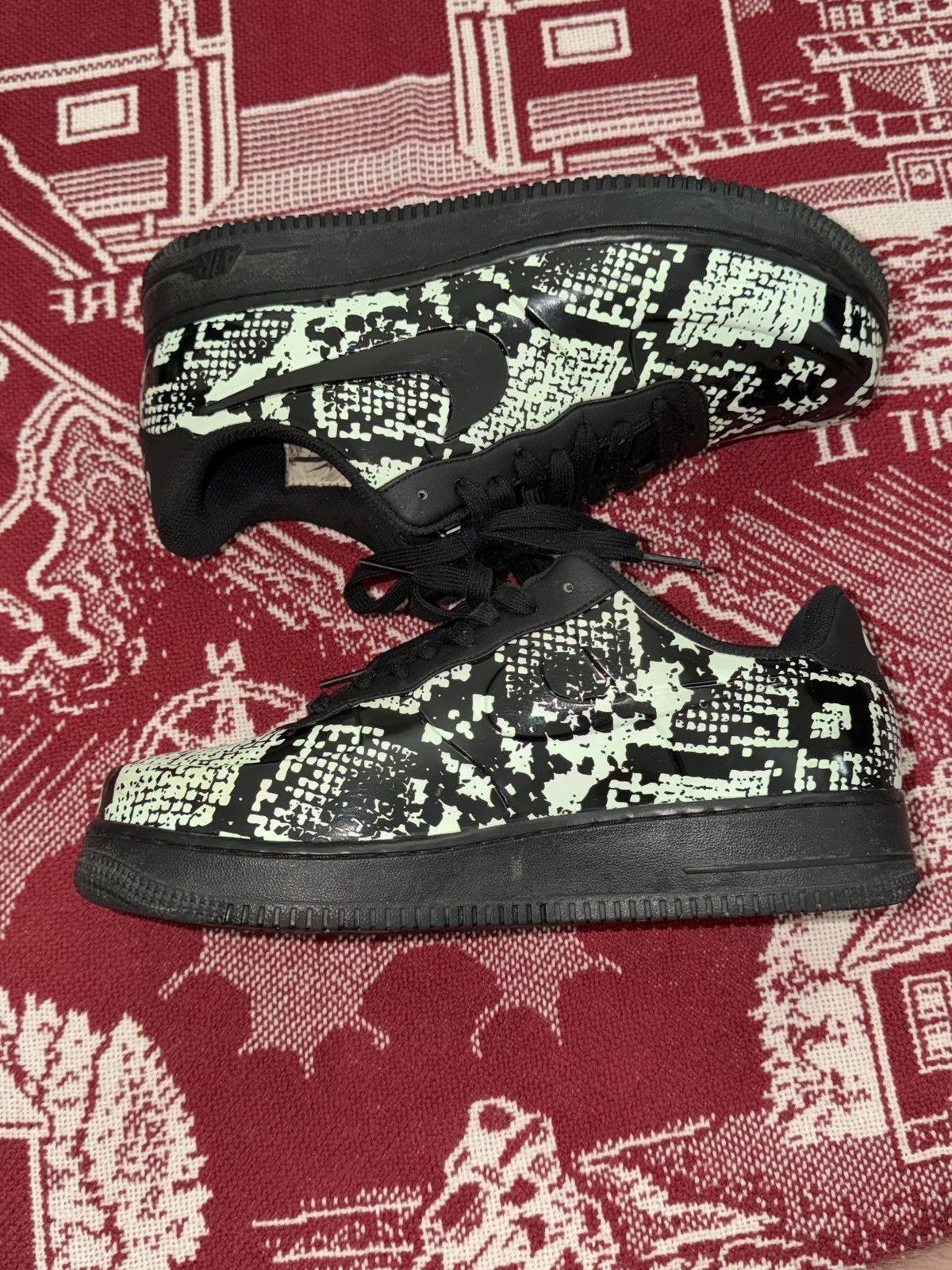 Nike Nike AF1 Foamposite snakeskin Size US 8.5 / EU 41-42 - 1 Thumbnail