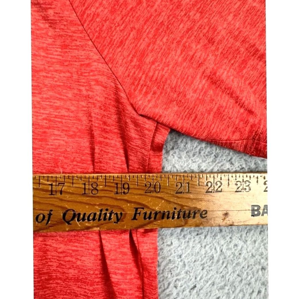 Under Armour Under Armour Shirt Mens Large Red The Tech Tee HeatGear Athletic Raglan Sleeve Size US L / EU 52-54 / 3 - 7 Thumbnail
