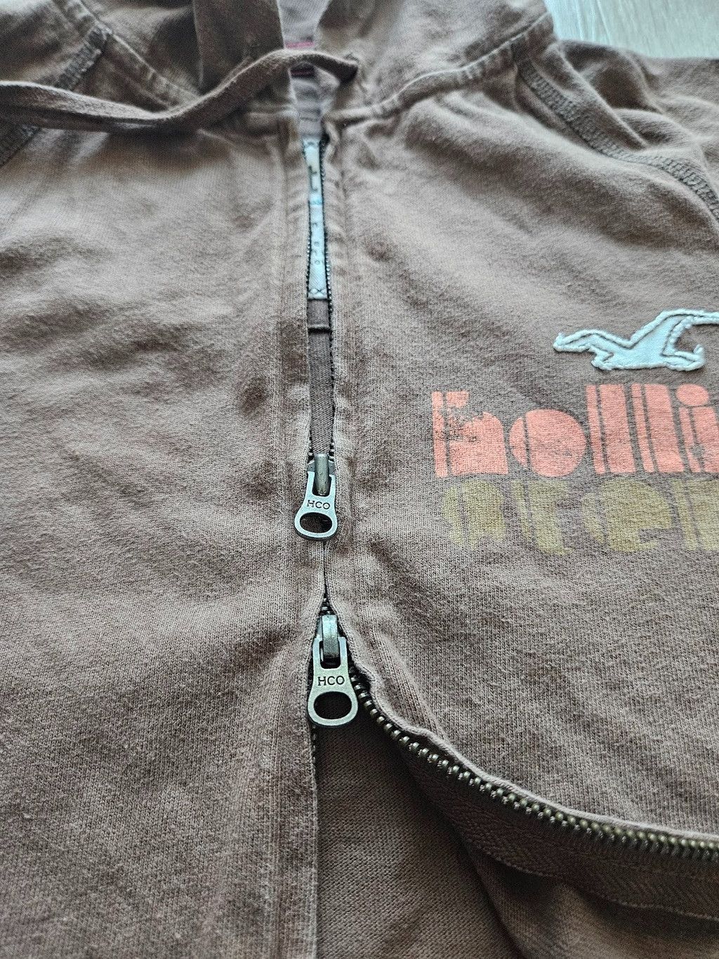 Hollister Hollister Brown Zip Hoodie Large Distressed Surf Graphic Y2K Size L / US 10 / IT 46 - 3 Thumbnail