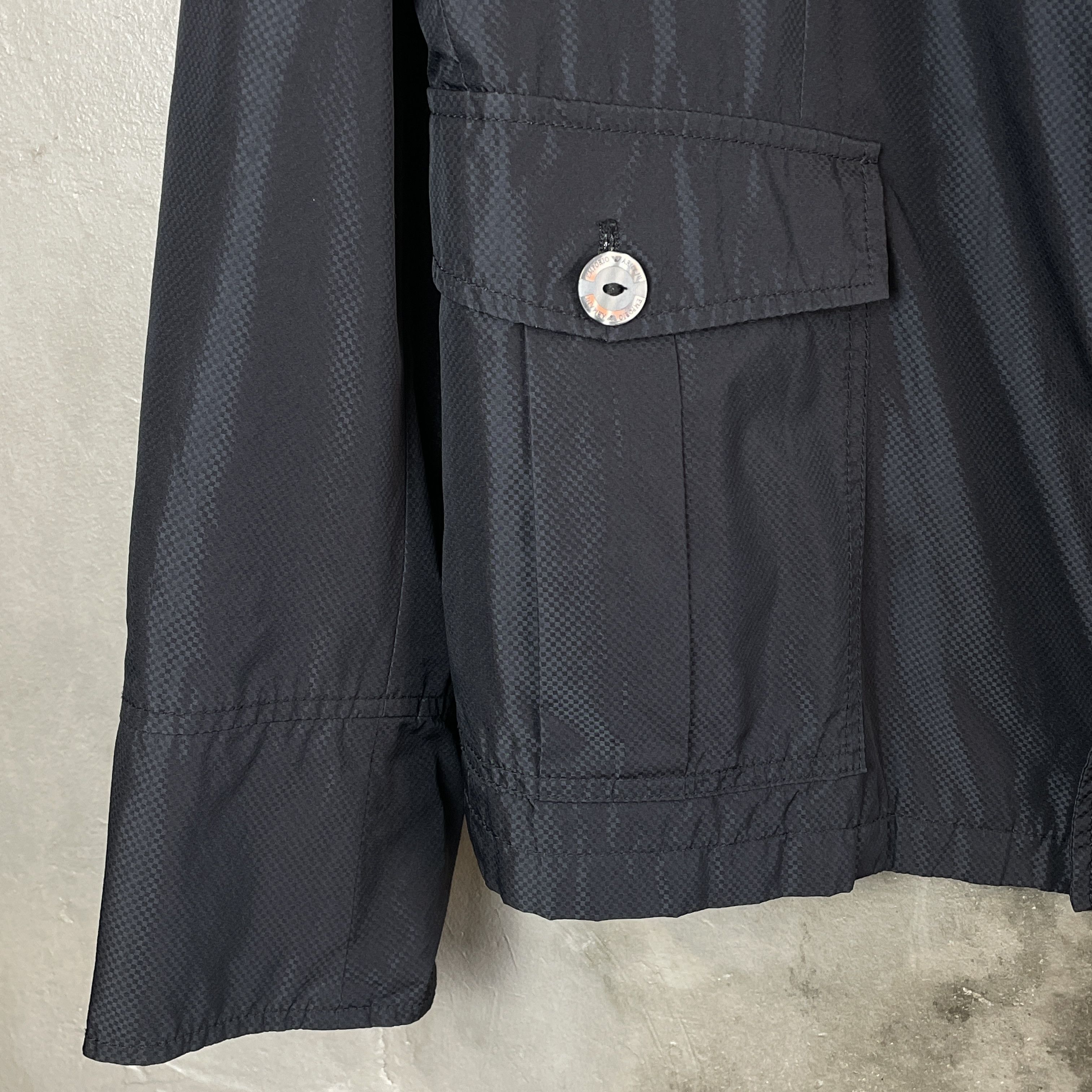 Emporio Armani 2010s Emporio Armani 2-Way Zipped Windbreaker Size US M / EU 48-50 / 2 - 6 Thumbnail