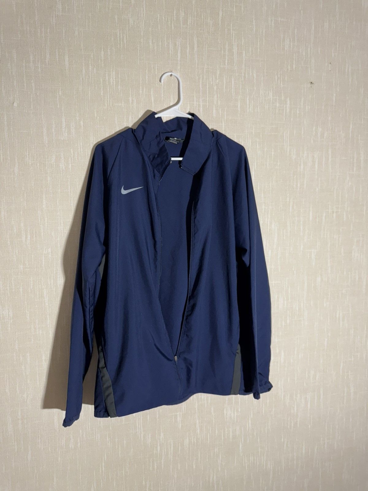 Nike nike light wind jacket Size US M / EU 48-50 / 2 - 2 Thumbnail