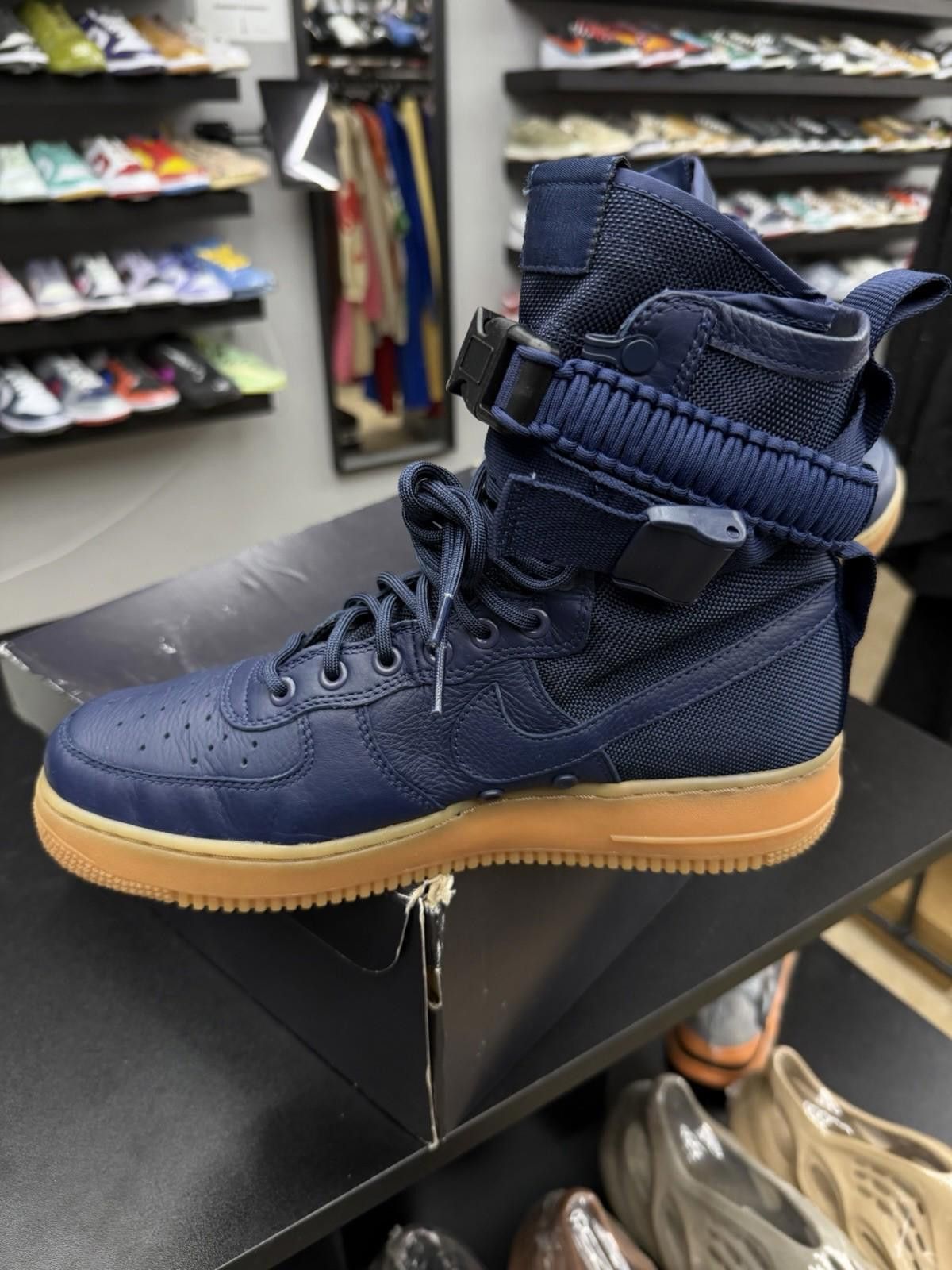 Nike Nike SF Air Force 1 High Men’s Size 10 Midnight Navy Blue Size US 10 / EU 43 - 10 Thumbnail