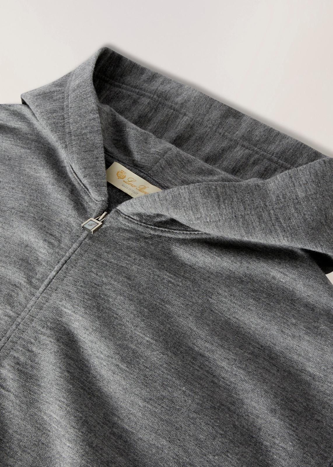 Loro Piana o1srvl11e1024 Cocooning Hooded Sweatshirt in Dark Grey Size M / US 6-8 / IT 42-44 - 3 Thumbnail
