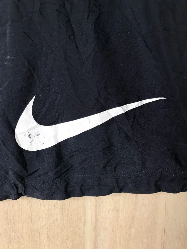 Nike Vintage Nike Swoosh Windbreaker Size US L / EU 52-54 / 3 - 6 Thumbnail
