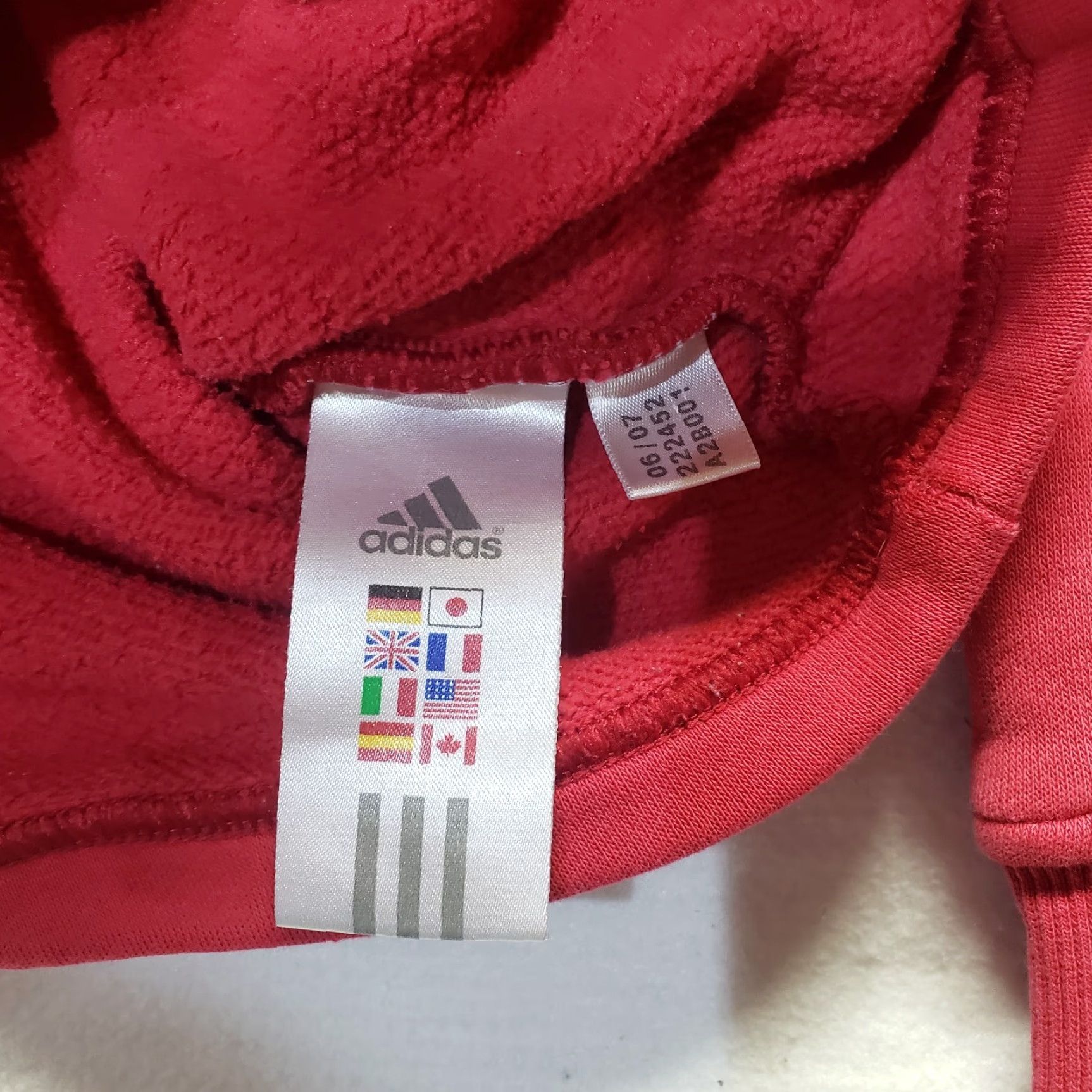 Adidas Adidas Hoodie Women's M Red Logo Pullover Jacket Long Sleeve Zip Front Pockets All Seasons Climawarm Winter Fall Spring Regular Size Type: Hoodie Size M / US 6-8 / IT 42-44 - 4 Thumbnail