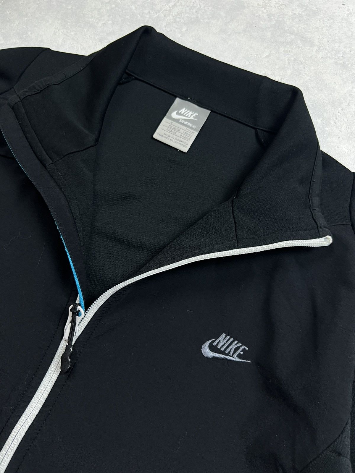 Nike 00s Nike Air Sleeve Logo Vintage Drill Windbreaker Jacket Size US S / EU 44-46 / 1 - 4 Thumbnail