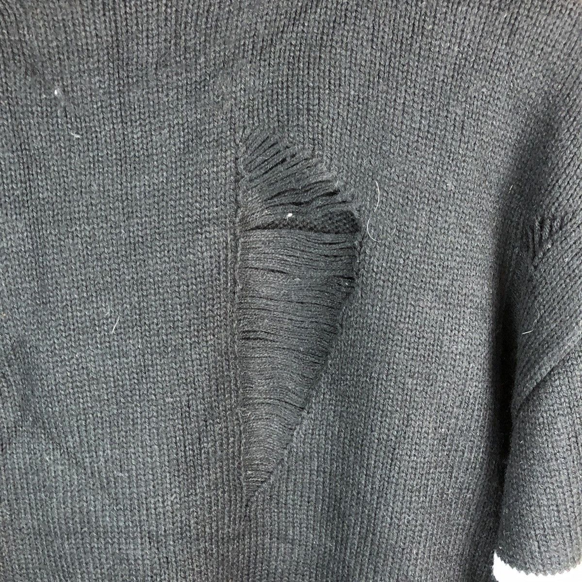 Japanese Brand Max Soul Black ripped distressed Knitwear #A2345 Size US L / EU 52-54 / 3 - 18 Thumbnail
