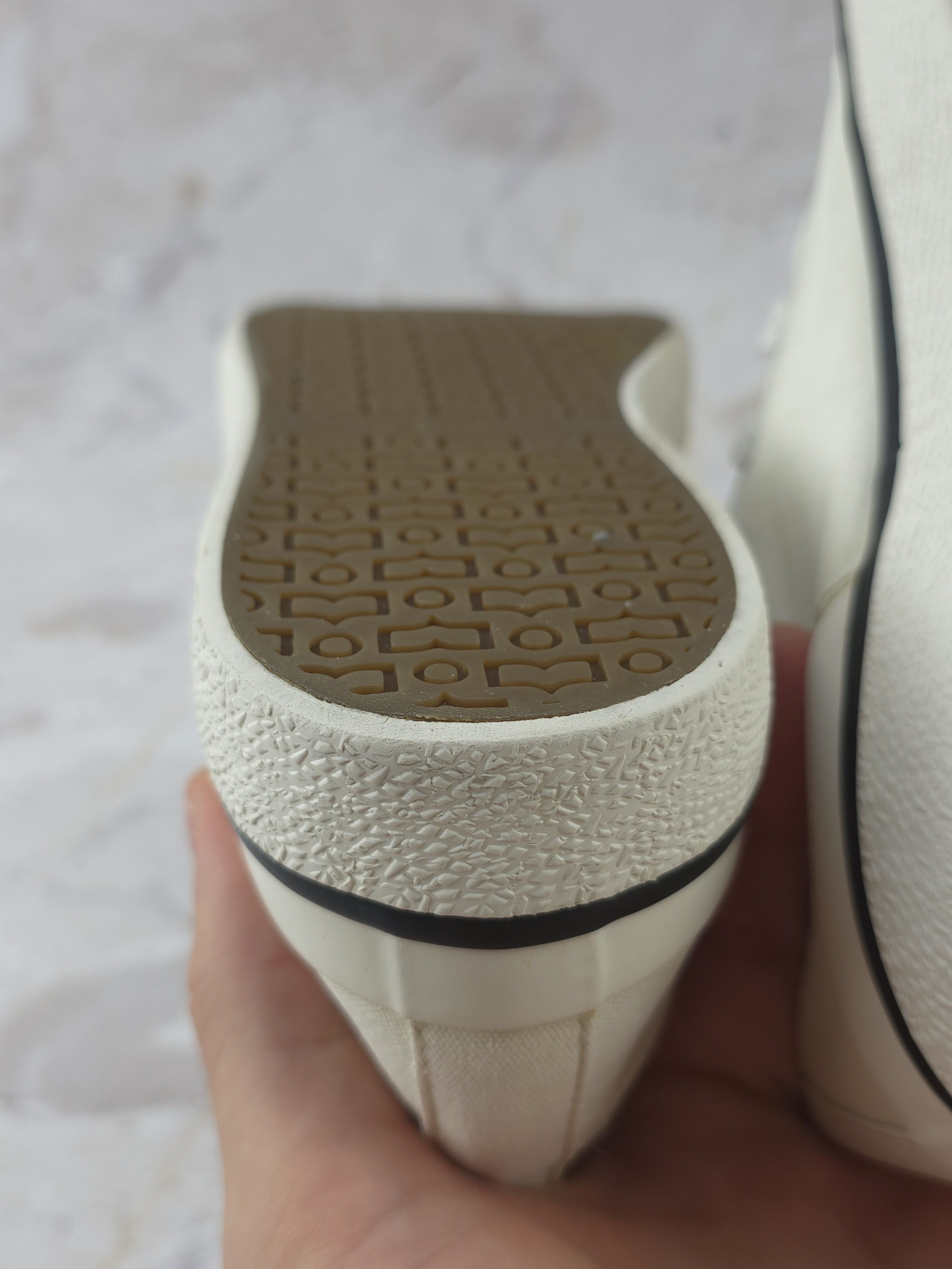 Isabel Marant Isabel Marant 'Benkeen' trainers cloth deisgner Size US 7 / IT 37 - 11 Thumbnail