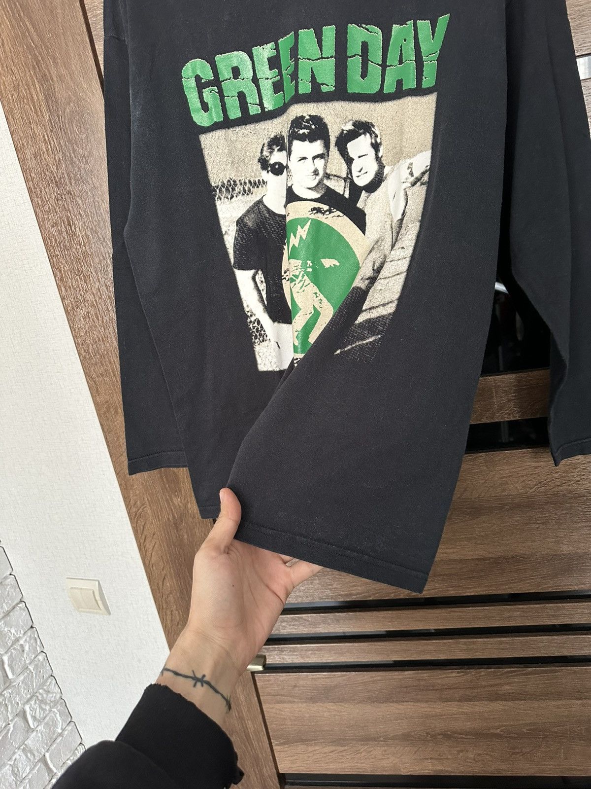 Band Tees 2000 Green Day Warning Vintage Band Long Sleeve T-Shirt Tee Size US M / EU 48-50 / 2 - 14 Thumbnail