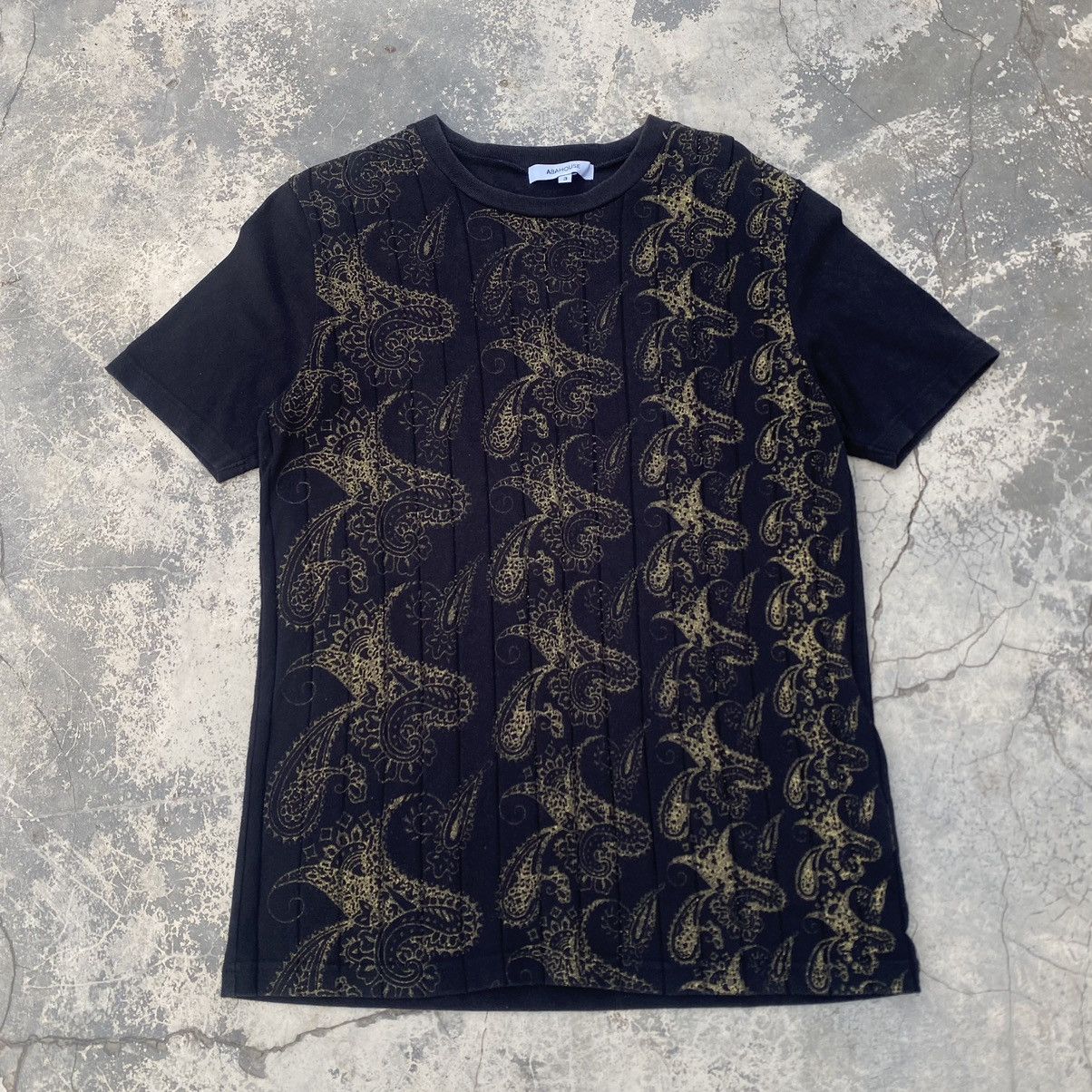 ABAHOUSE × If Six Was Nine ABAHOUSE Gold Paisley tee Size US M / EU 48-50 / 2 - 1 Thumbnail