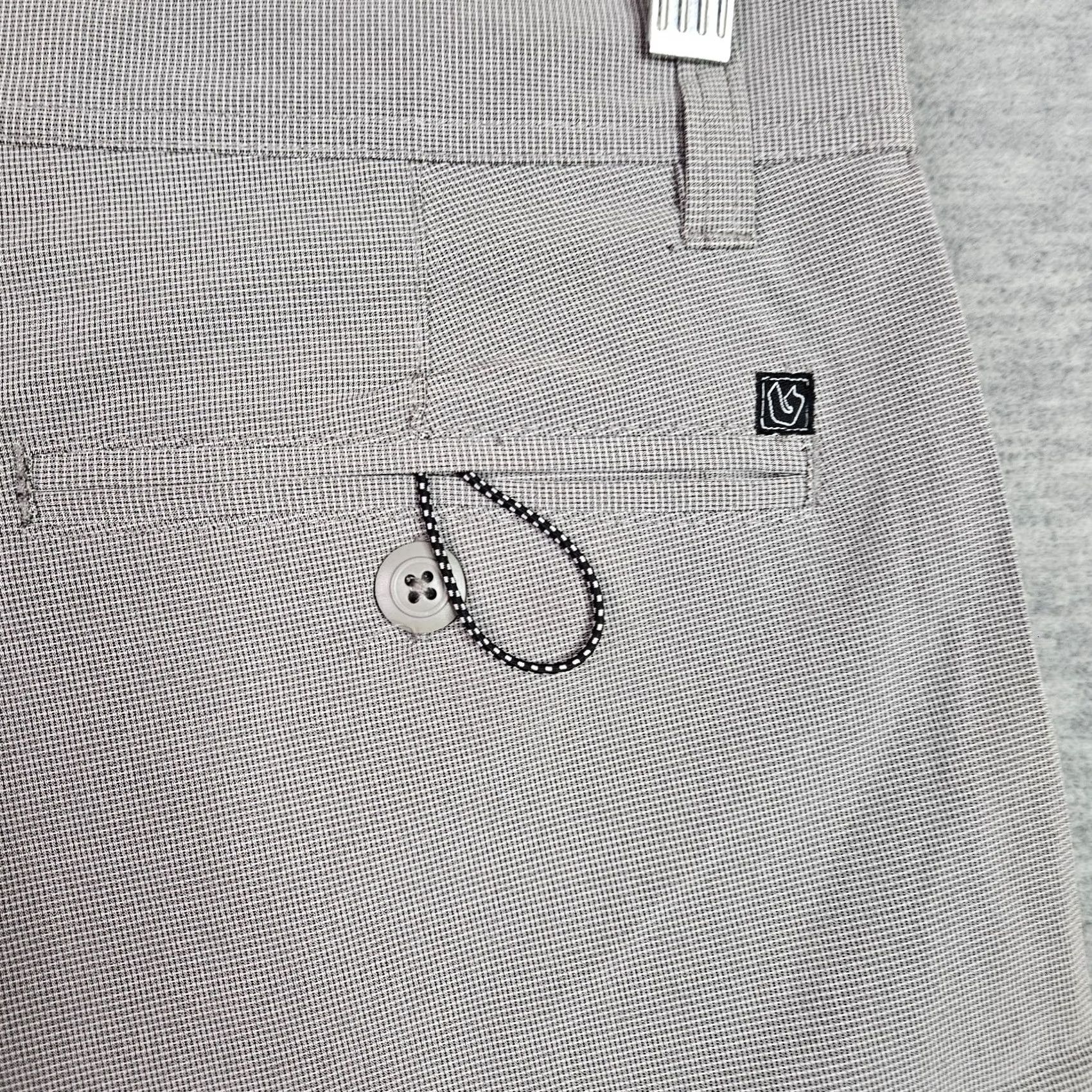 Burnside Burnside Casual Shorts Mens Size 32 Gray Chino Flat Front Size US 32 / EU 48 - 5 Thumbnail