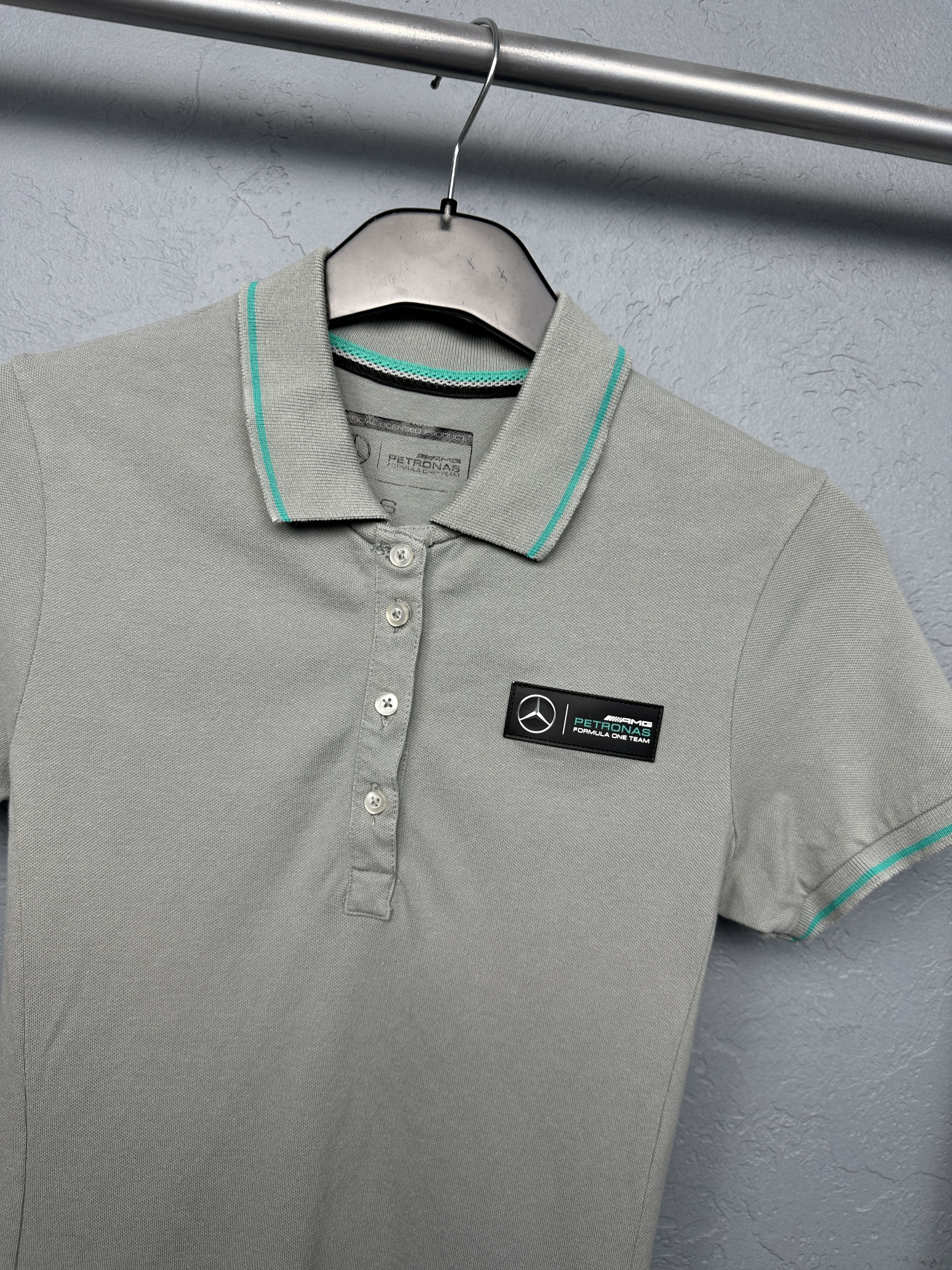 Mercedes-Benz Mercedes Benz AMG Petronas Formula 1 Team Womens Polo Size S / US 4 / IT 40 - 2 Thumbnail