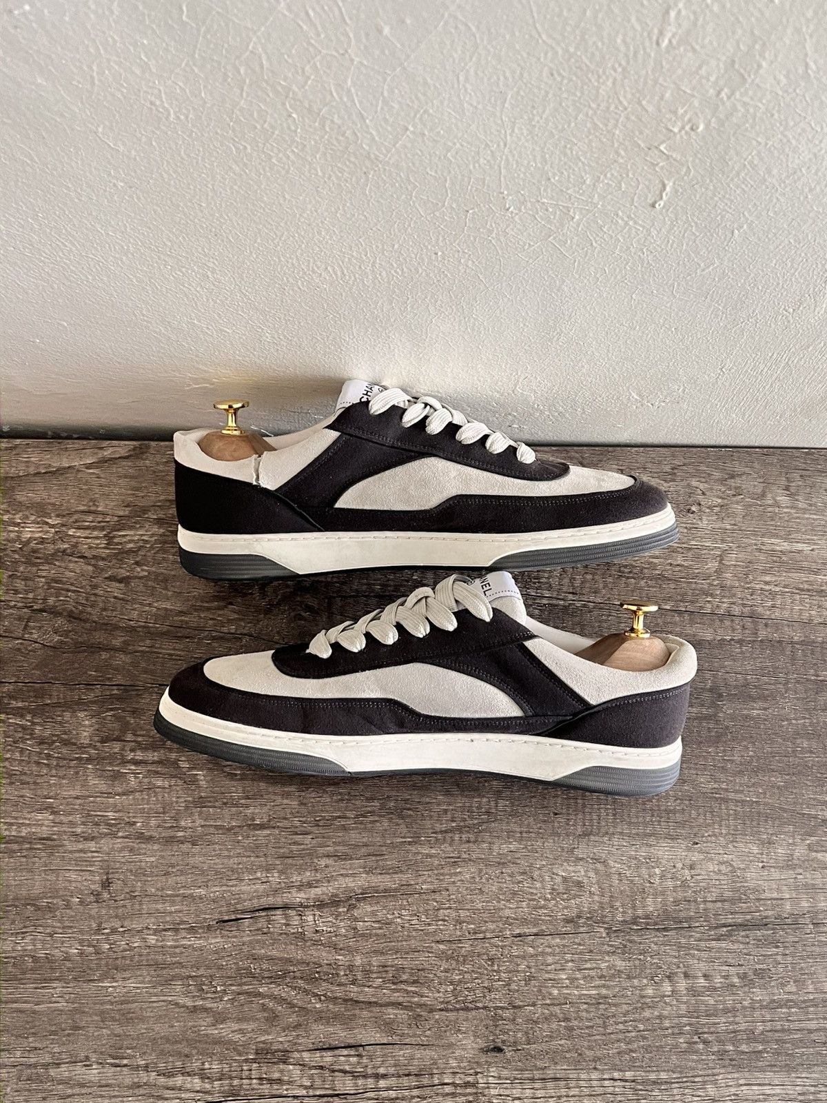 Chanel Chanel 2023 Interlocking CC Logo Sneakers Size US 12 / EU 45 - 7 Thumbnail