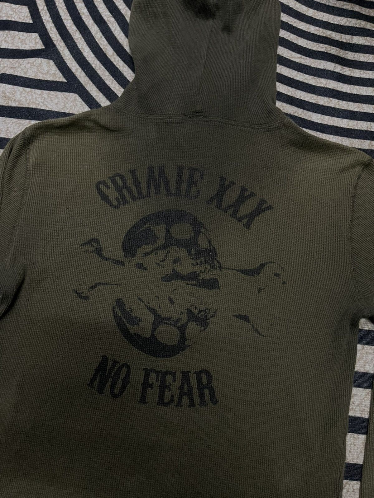 If Six Was Nine 2000s IFSIXWASNINE STYLE SKULL BONES BRAND CRIMIE SUN FADED Size US S / EU 44-46 / 1 - 18 Thumbnail