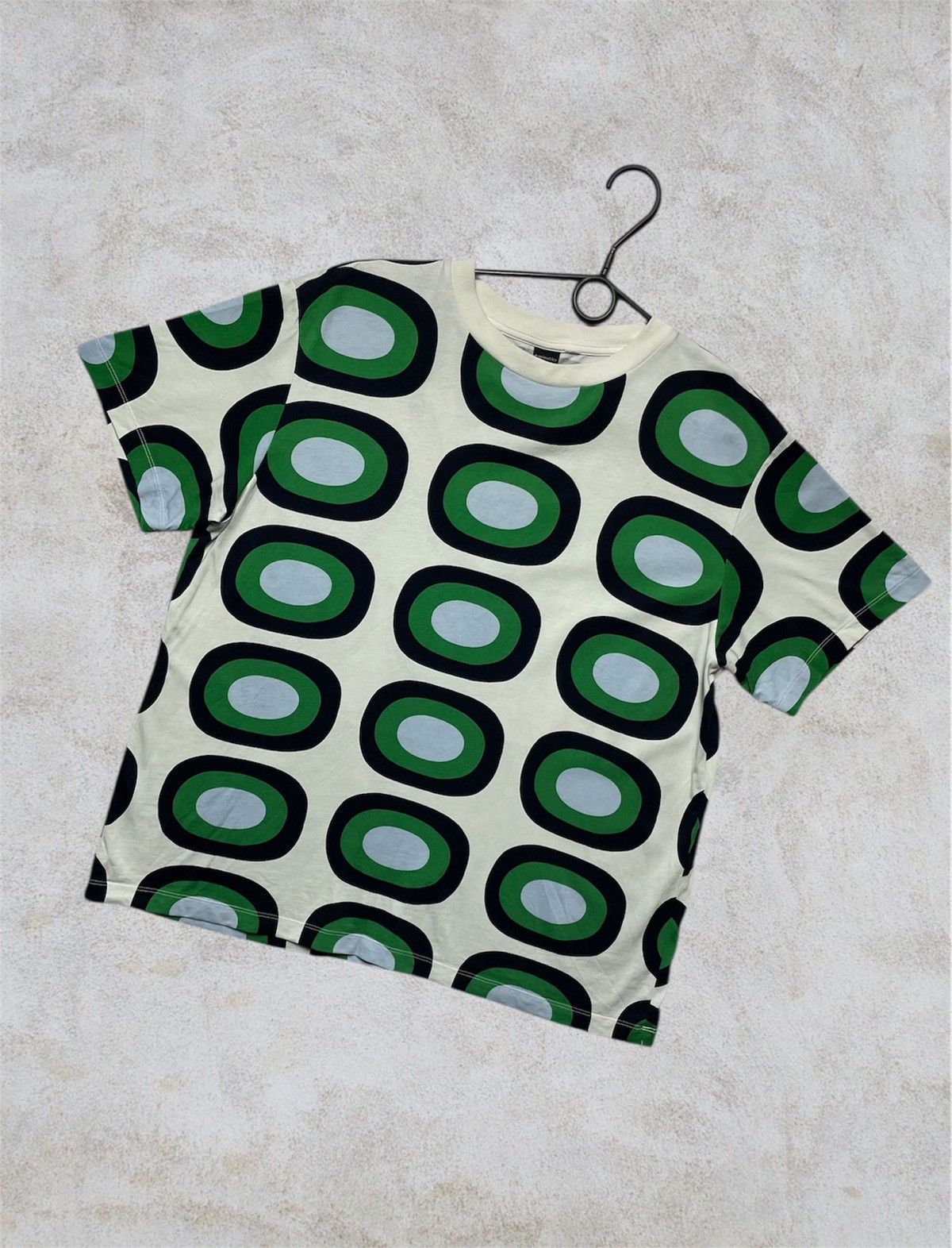 Marimekko Marimekko Uniqlo tee T-shirt size M medium arre Size US M / EU 48-50 / 2 - 1 Thumbnail