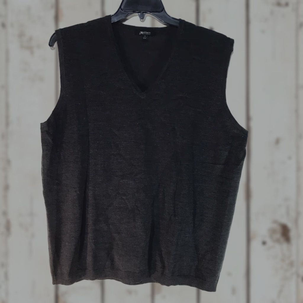 Vintage Affinity Apparel Mens Sweater Vest 2X Solid Gray Wool Blend V-Neck Casual Business Travel Size US XXL / EU 58 / 5 - 1 Thumbnail