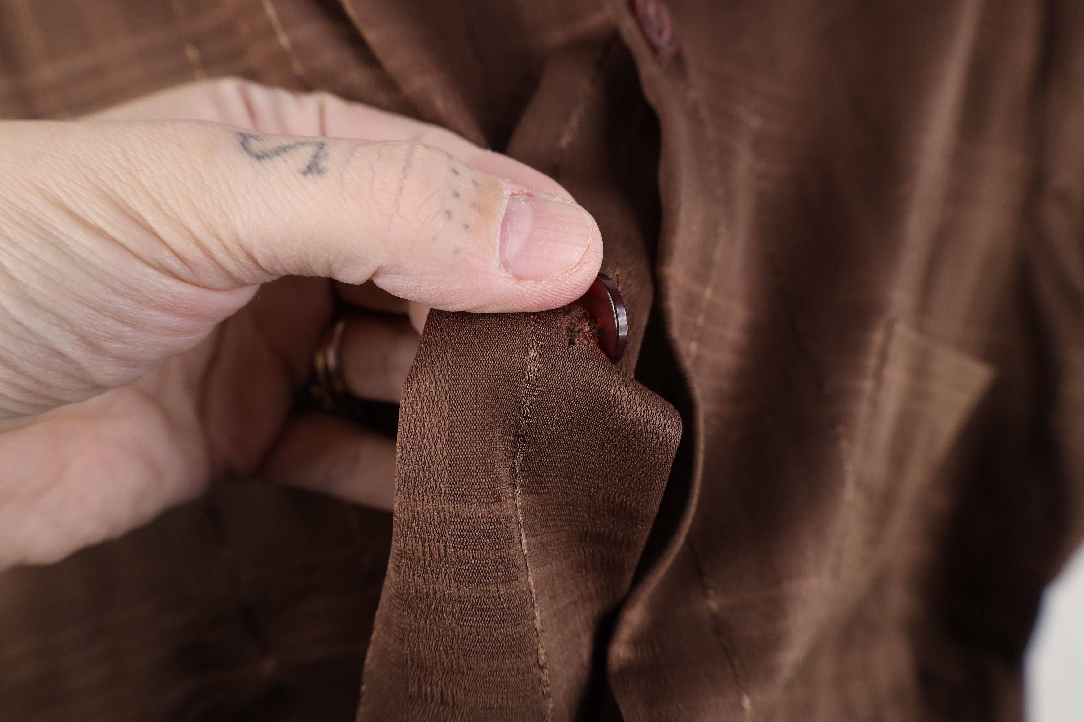 Vintage Vintage 50s 60s Streetwear Knit Collared Shirt Brown USA Size US L / EU 52-54 / 3 - 4 Thumbnail
