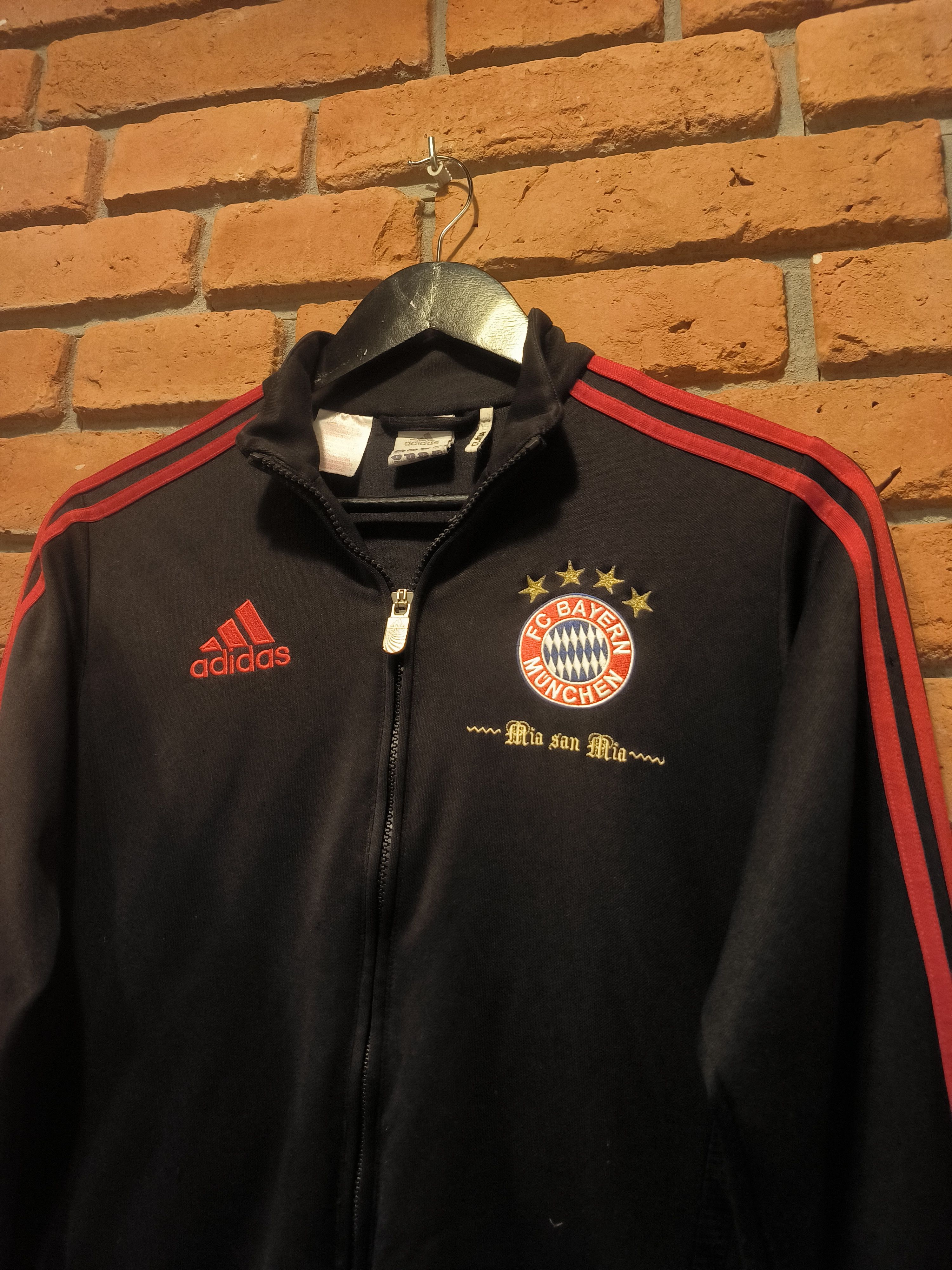 Adidas Adidas Bayern Monachium Zip Jacket Tracksuit 2011/12 Size US S / EU 44-46 / 1 - 2 Thumbnail