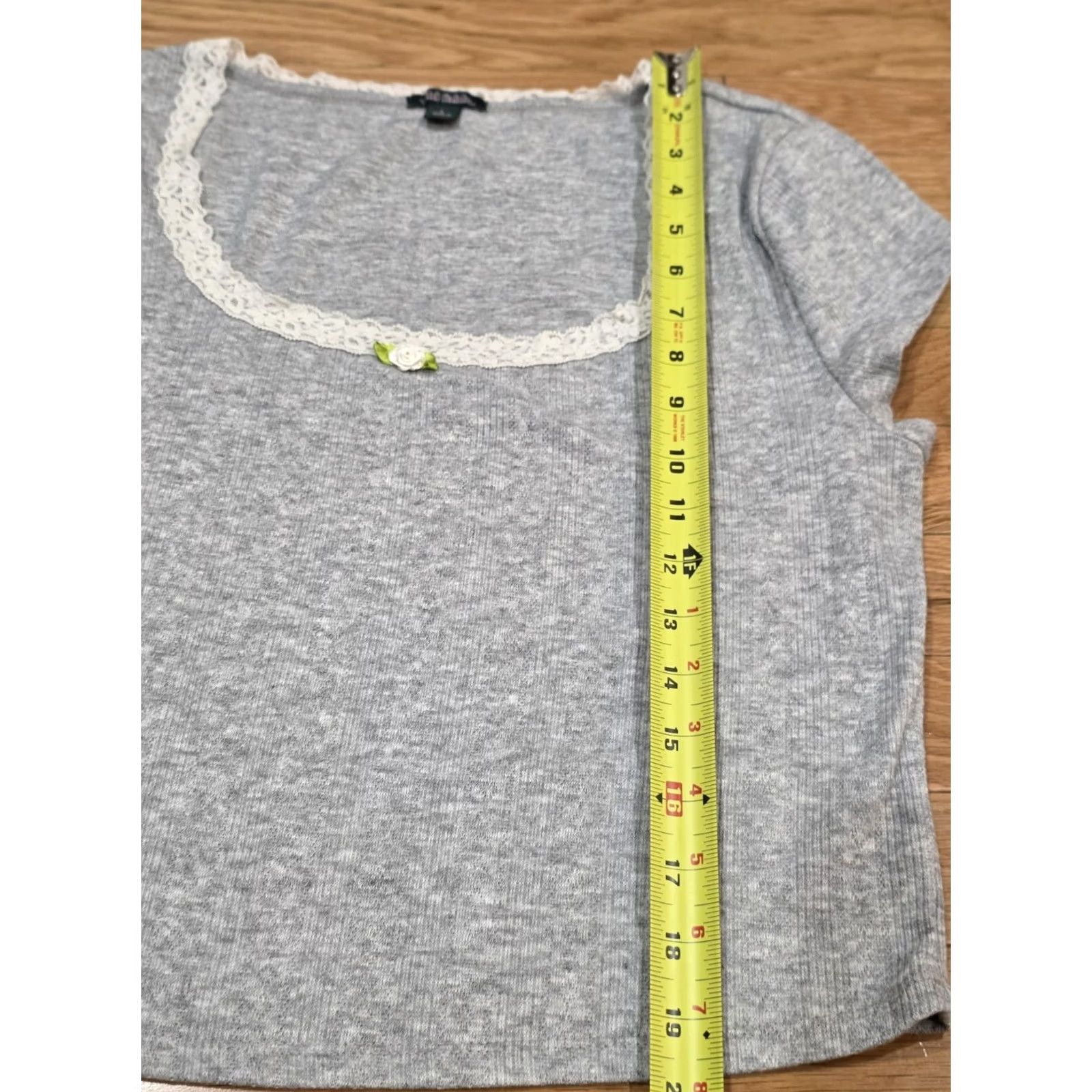 Vintage Wild Fable Shirt L Gray Short Sleeve Womens T-Shirt Size L / US 10 / IT 46 - 4 Thumbnail