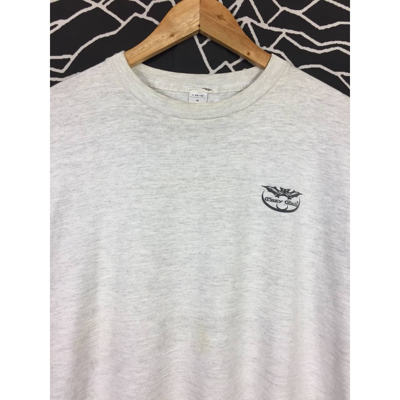 Vintage Vtg Crazy Clock Logo T-Shirt Winged Bat Radar Graphic Tee Size US M / EU 48-50 / 2 - 8 Thumbnail