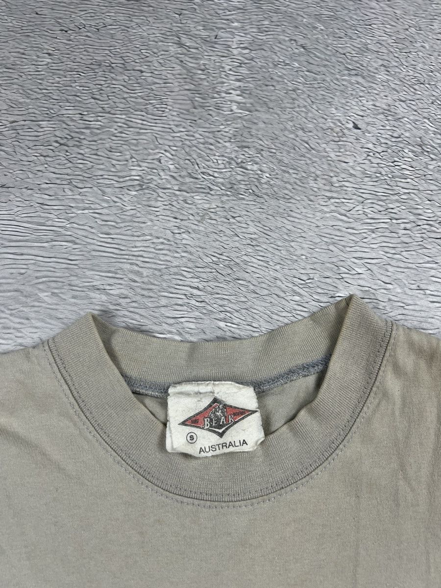 Japanese Brand × Vintage VINTAGE 1992 BEAR SURF BOARDS OG LOGO SURFING TEE Size US S / EU 44-46 / 1 - 3 Thumbnail