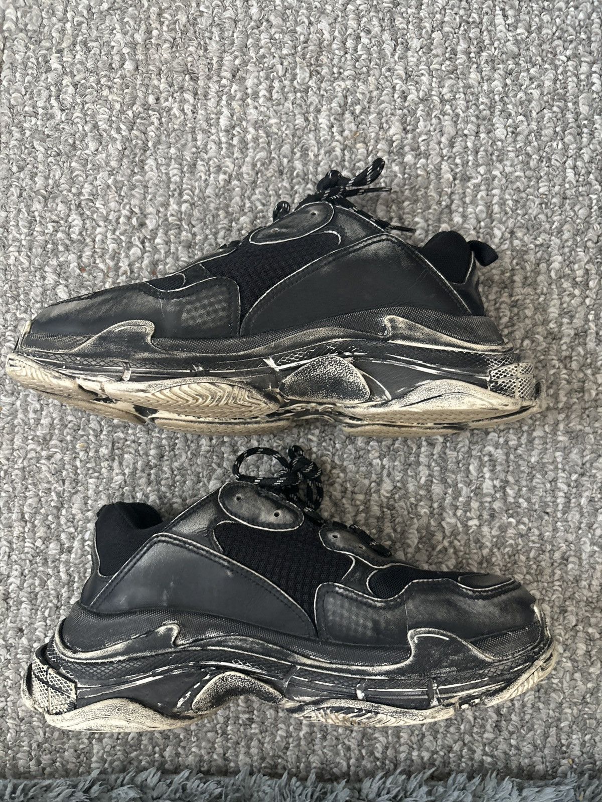 Balenciaga Balenciaga Size US 12 / EU 45 - 2 Thumbnail