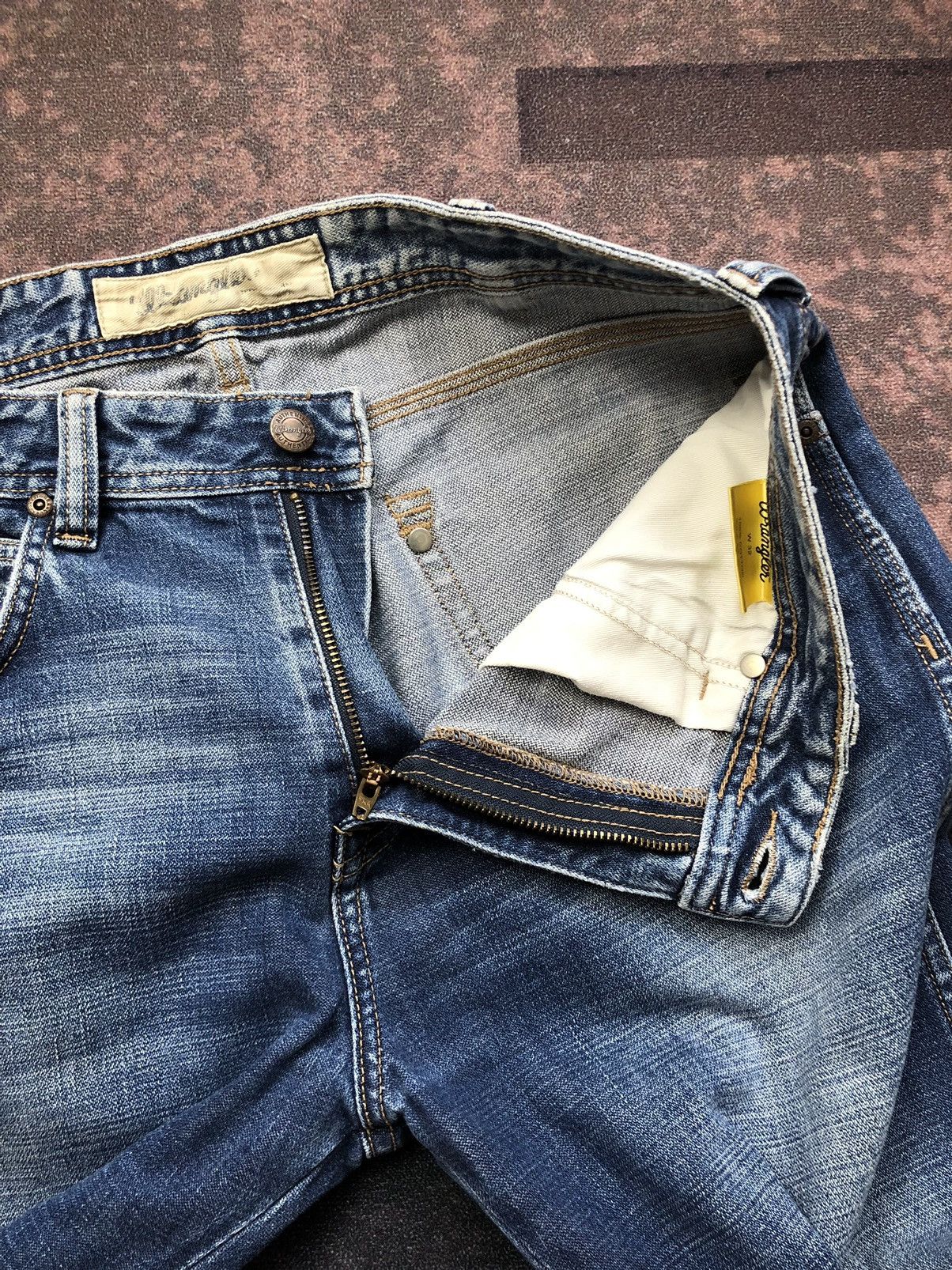 Vintage Vintage Wrangler Regular Fit Straight Jeans Size US 35 - 9 Thumbnail