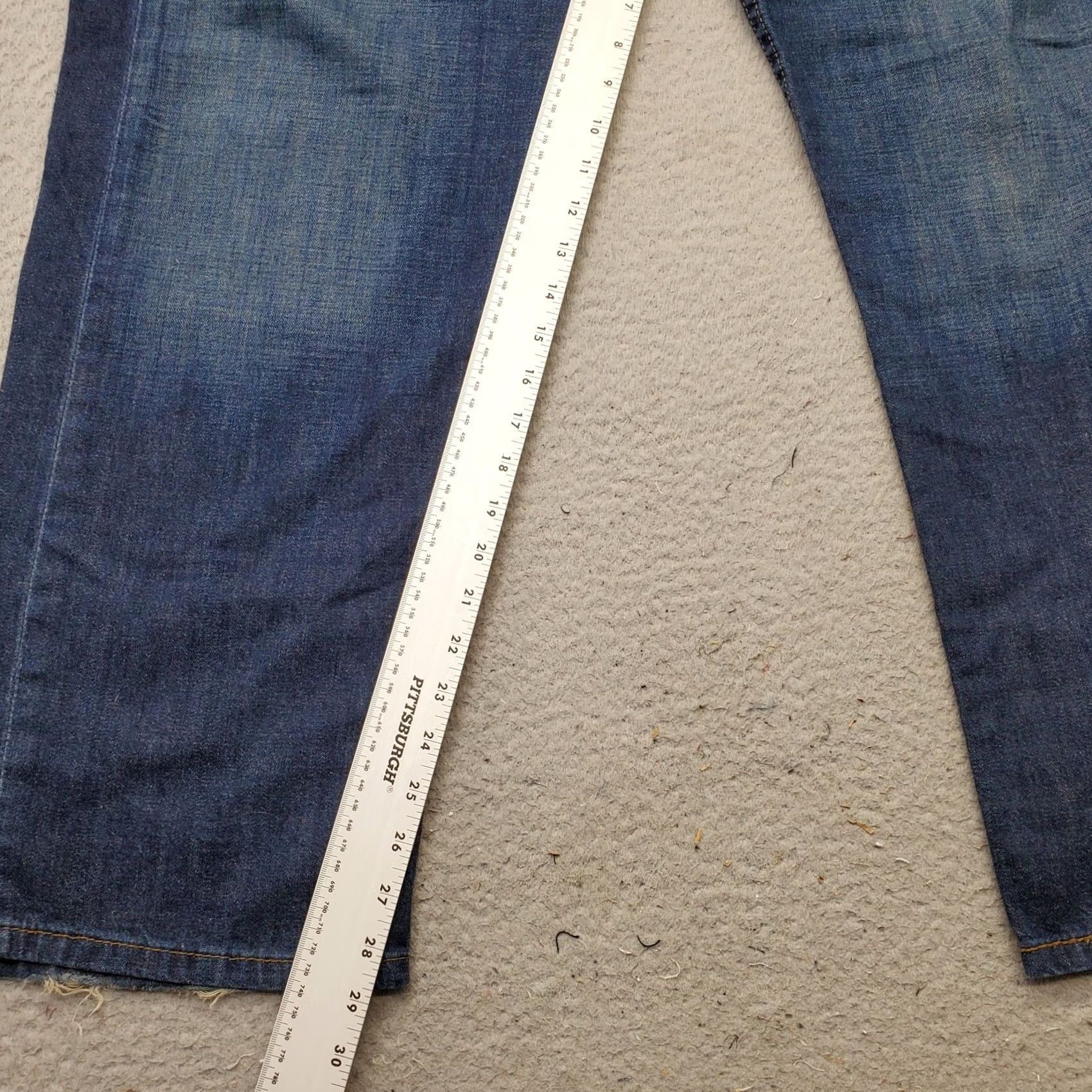 Levi's Levi's 569 Wide Leg Jeans Mens 38/30 Blue Denim Solid High Waist Red Tab Jeans Mens Size US 38 / EU 54 - 4 Thumbnail