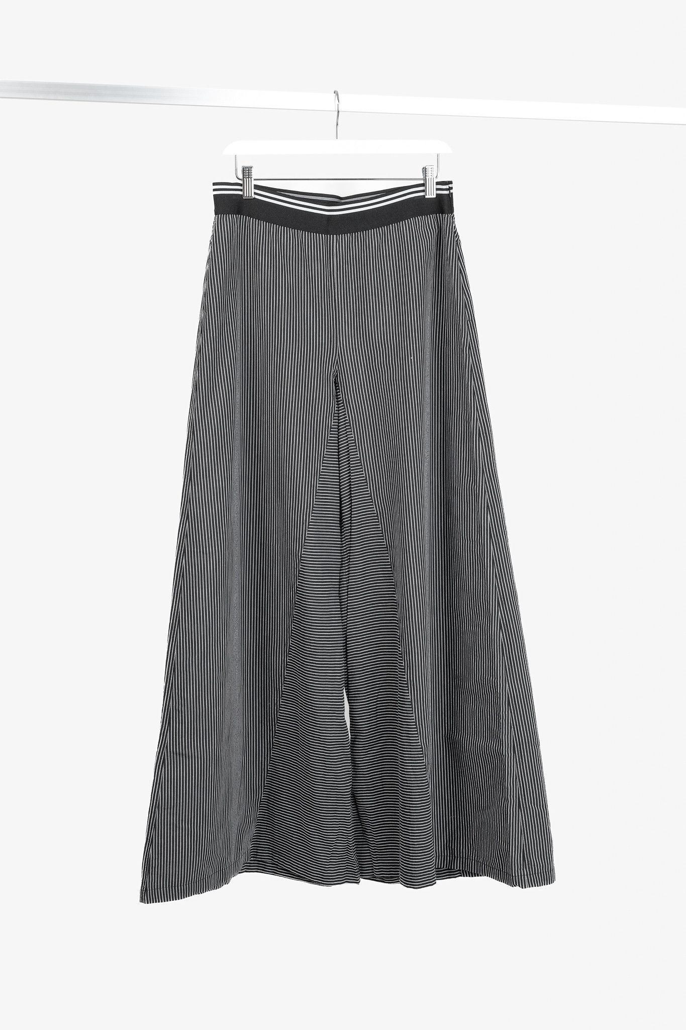 Other Save The Queen SS/19 Black Pinstripe-Cotton Wide-Leg Pants Size 30" / US 8 / IT 44 - 1 Thumbnail