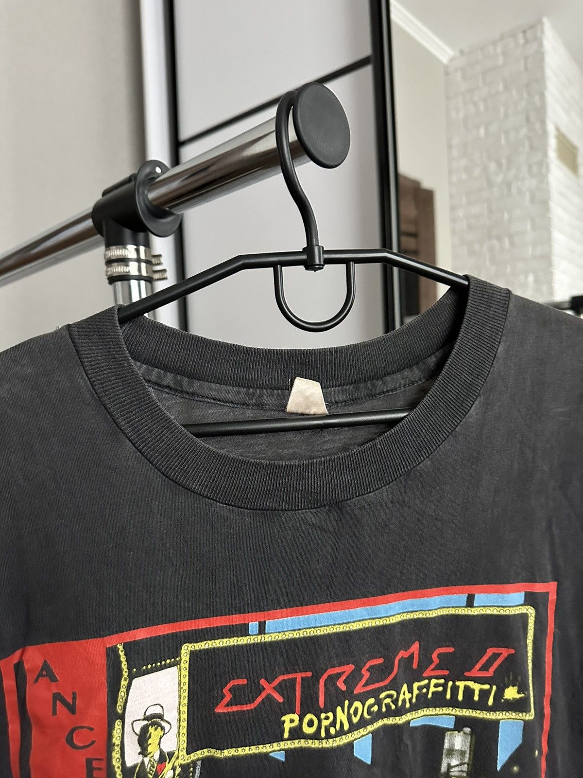 Band Tees 1990 Extreme Pornograffitti Vintage Concert Band T-Shirt Tee Size US XL / EU 56 / 4 - 10 Thumbnail