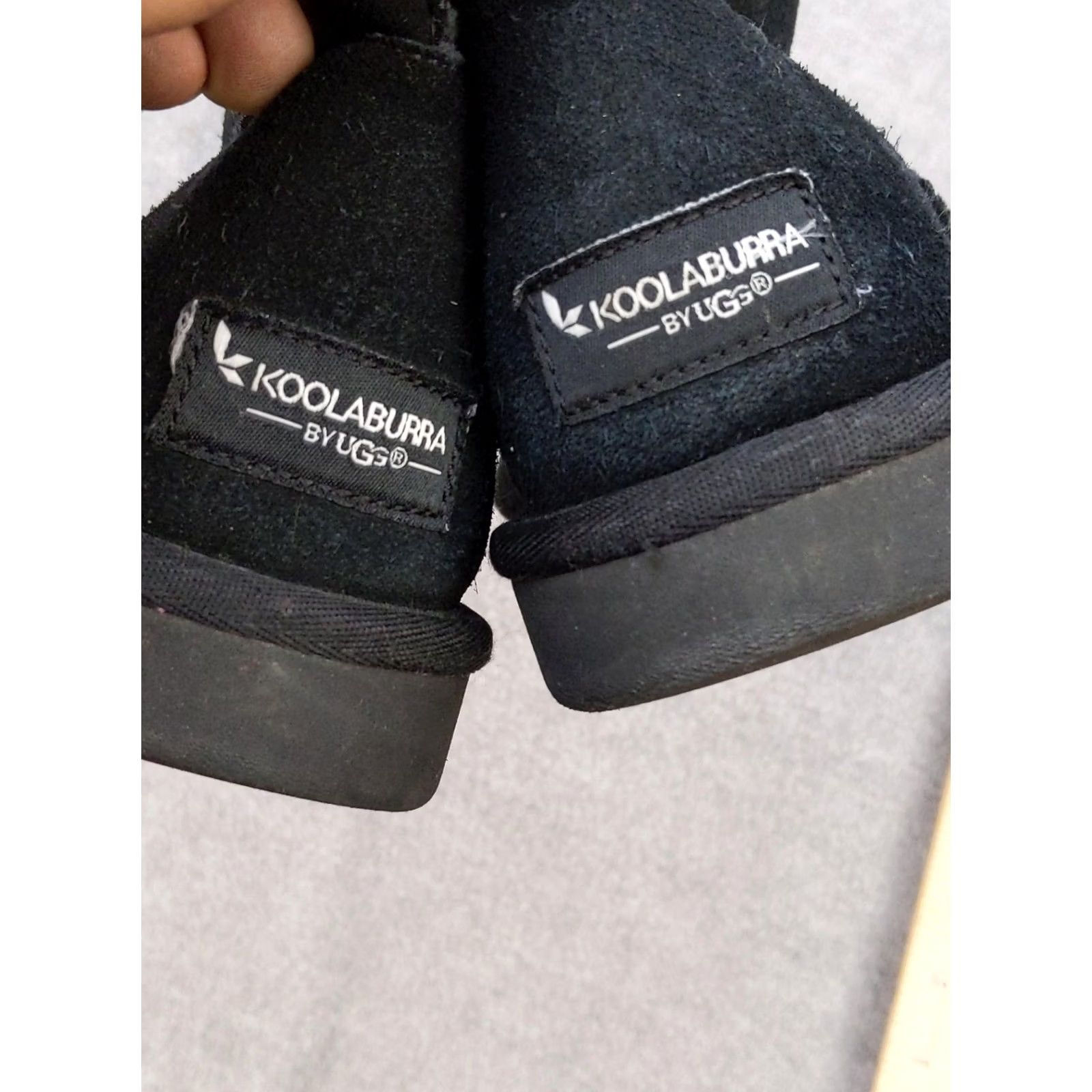 Vintage Koolaburra by UGG Boots Womens Size 7 Black Suede Shearling Lined Winter Pull On Mid-Calf Classic Casual Winter Shearling Womens Boots Size US 7 / IT 37 - 4 Thumbnail