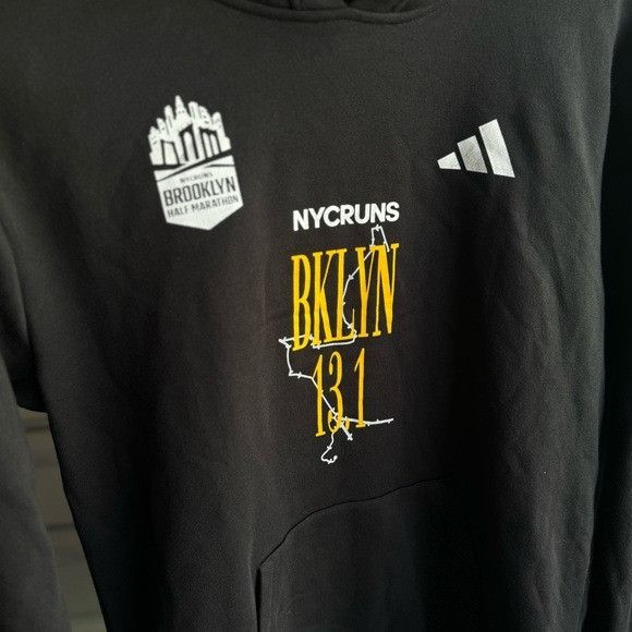 Adidas NWT ADIDAS x NYC RUNS BROOKLYN HALF MARATHON BLACK HOODIES M Size US M / EU 48-50 / 2 - 2 Thumbnail