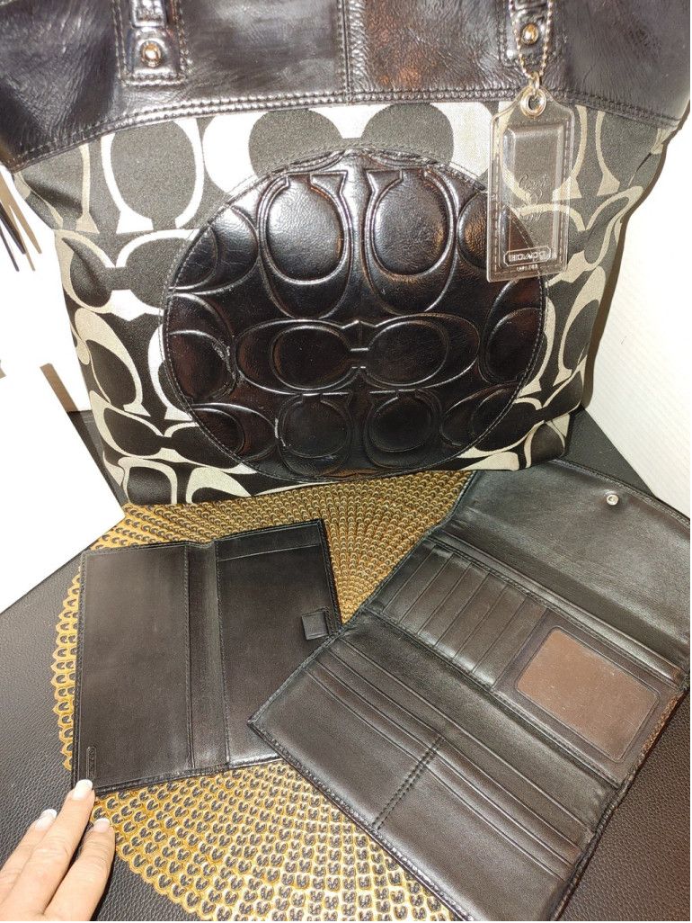 Coach Coach Laura Tote & Wallet Set 18335 Size ONE SIZE - 4 Thumbnail